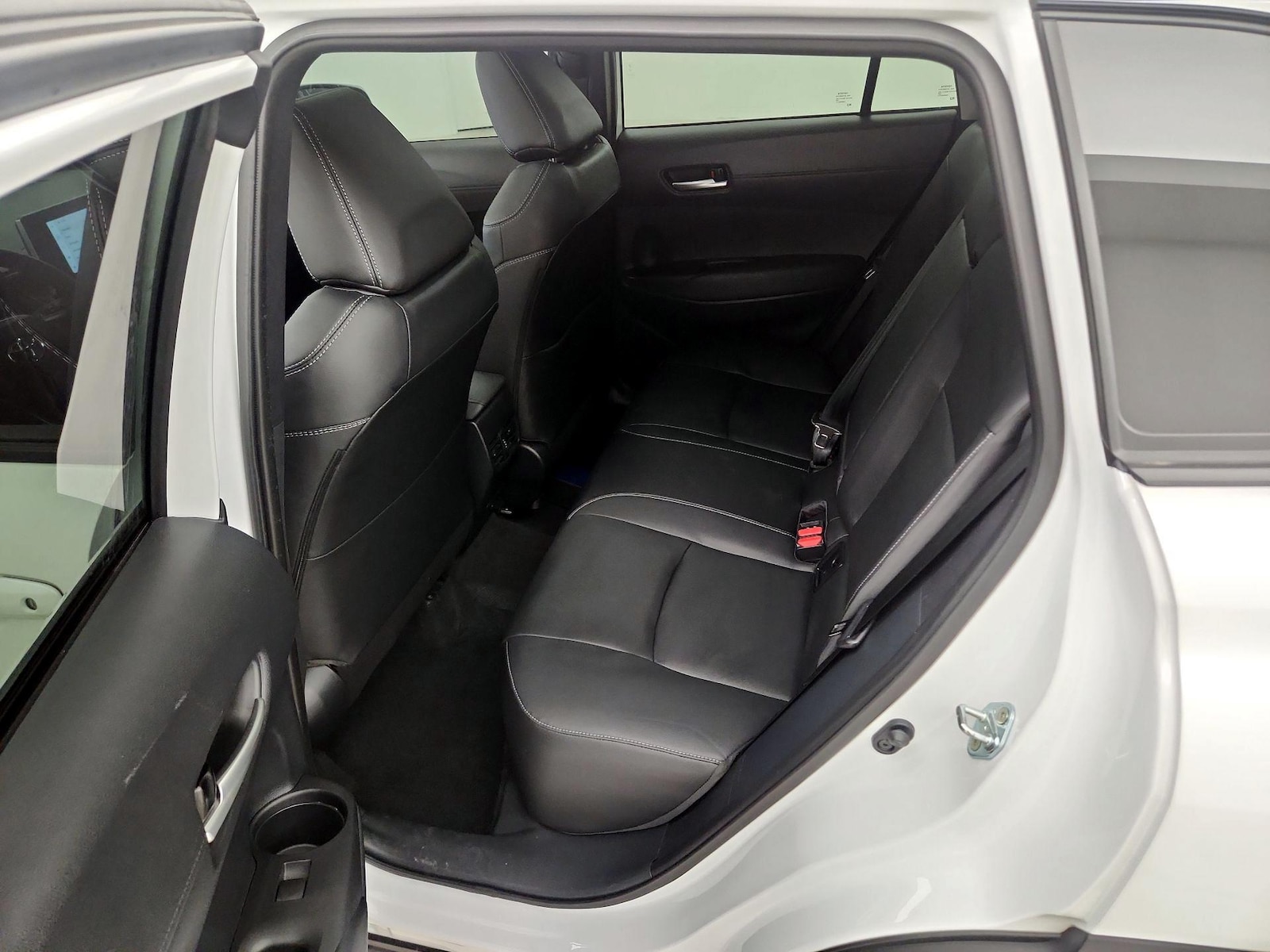 2024 Toyota Corolla Cross XLE - Photo 21