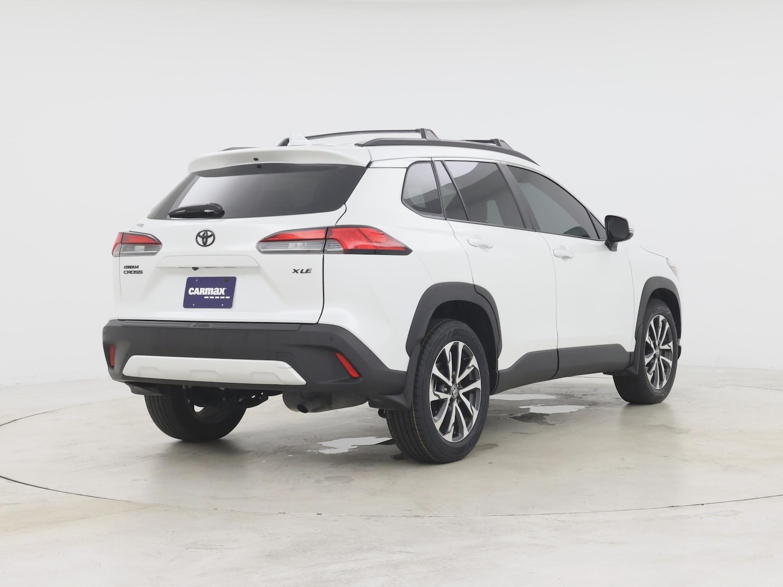 2024 Toyota Corolla Cross XLE - Photo 9