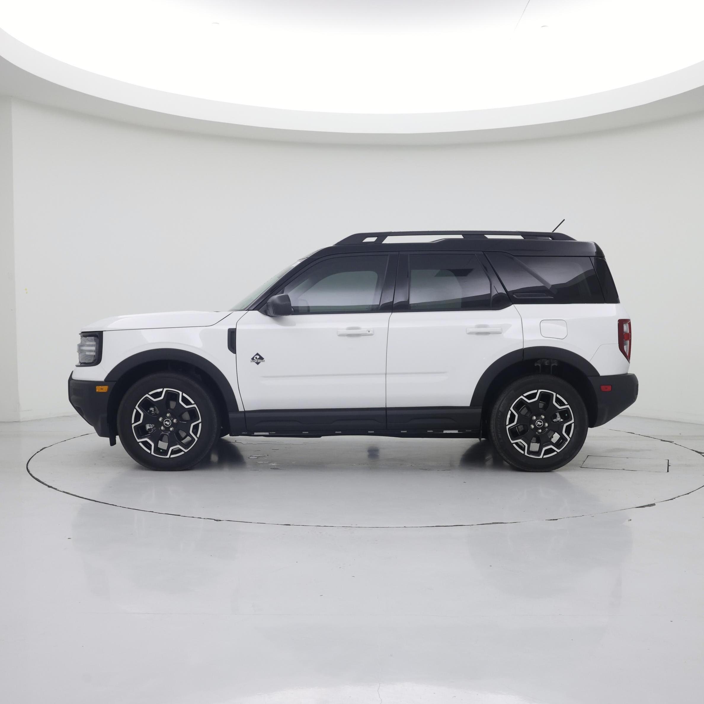 Thumbnail: 2025 Ford Bronco Sport - 3