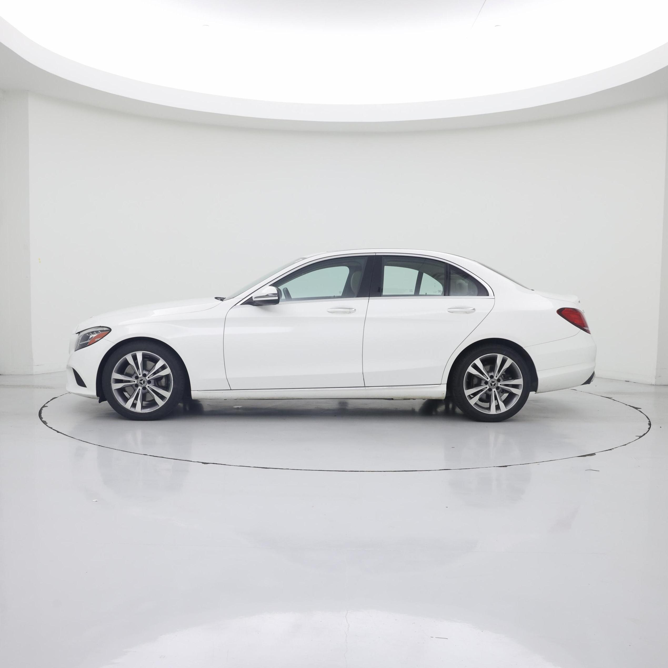 Thumbnail: 2020 Mercedes-Benz C-Class - 3