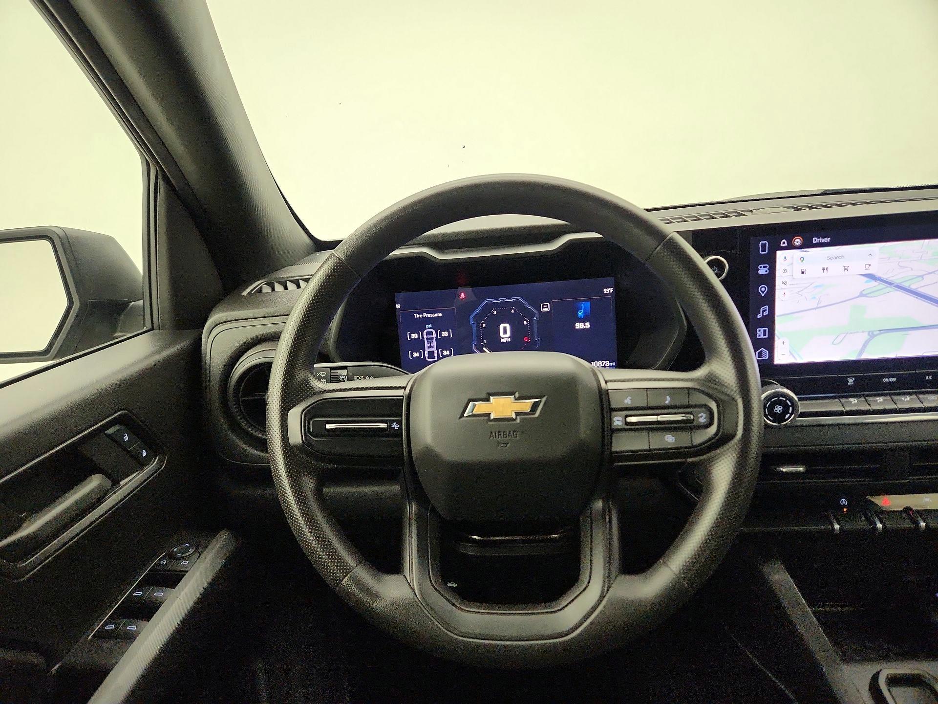 Thumbnail: 2024 Chevrolet Colorado - 10