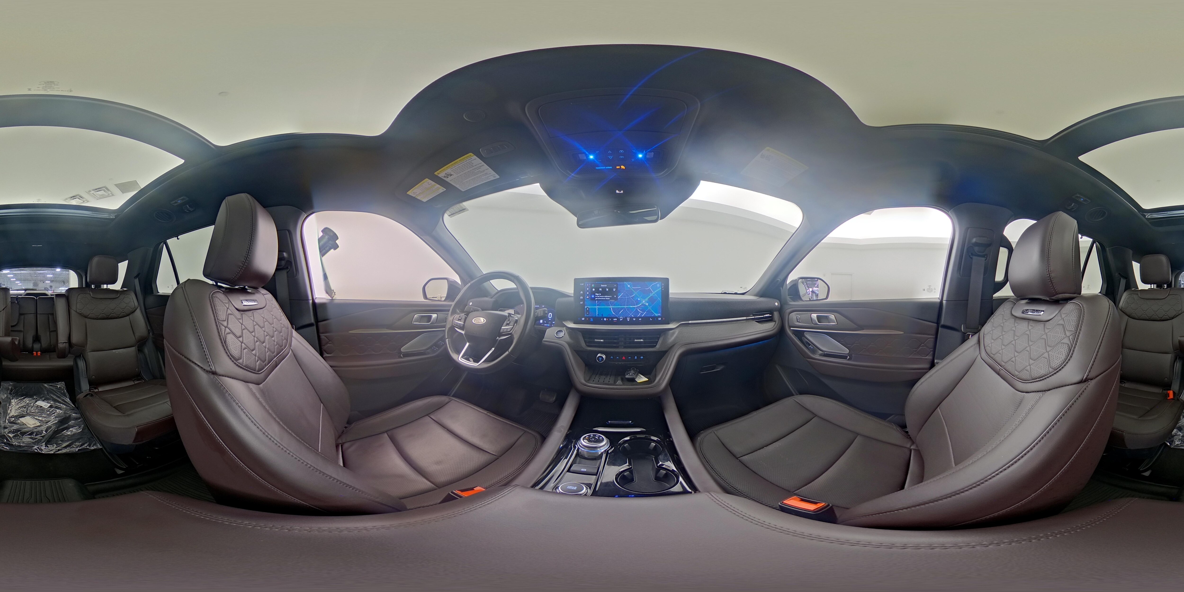 2025 Ford Explorer Platinum - Photo 27