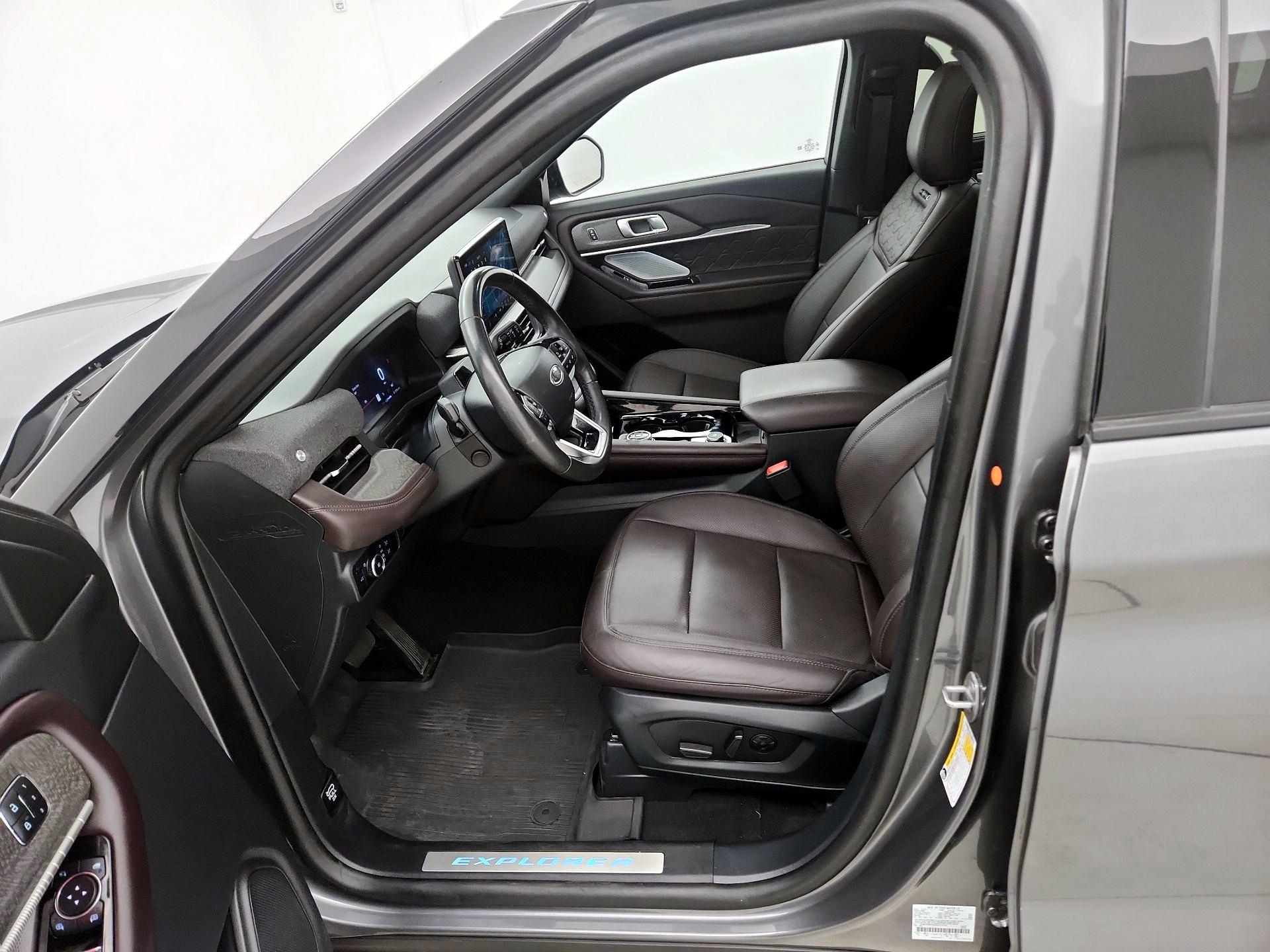Thumbnail: 2025 Ford Explorer - 11