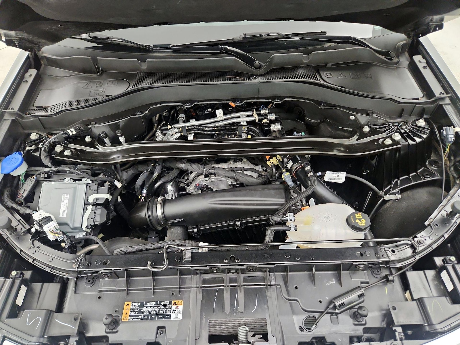 2025 Ford Explorer Platinum - Photo 25