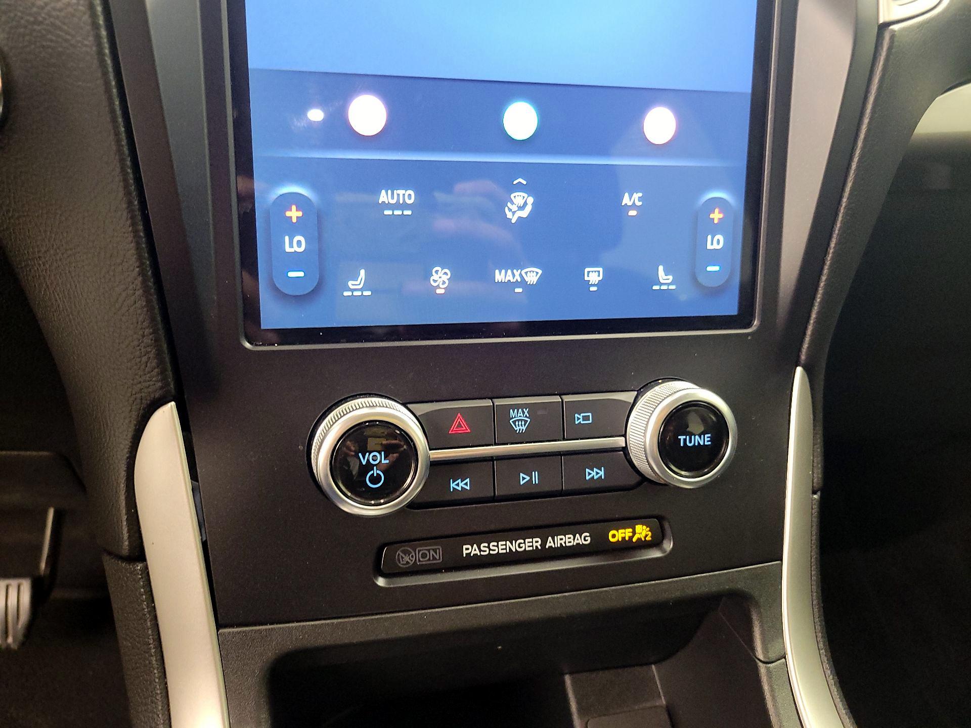 Thumbnail: 2024 Ford Edge - 16