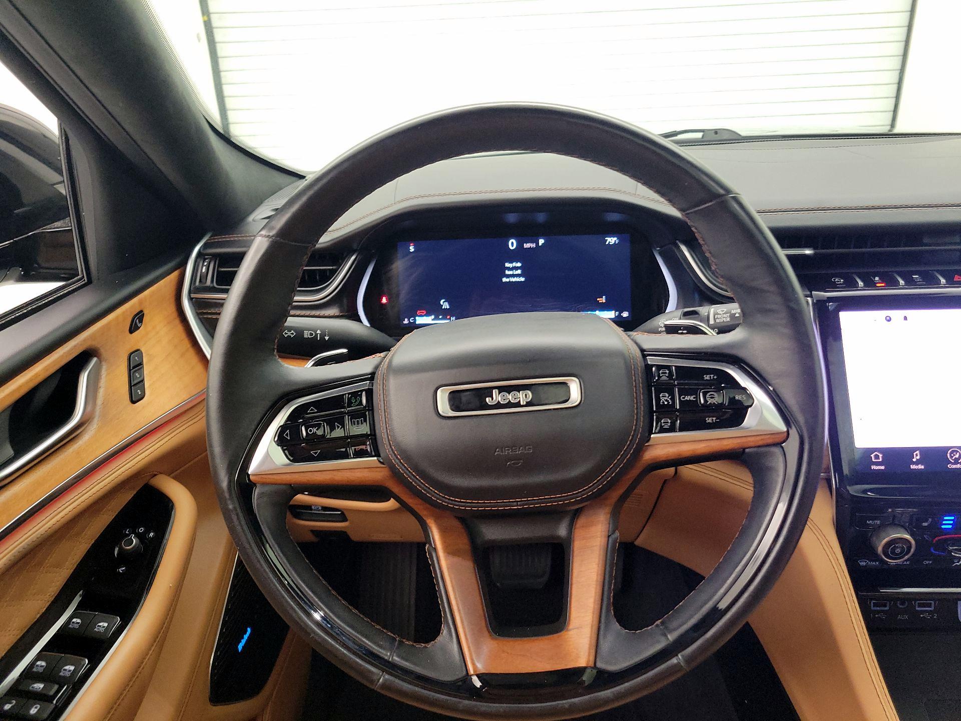 Thumbnail: 2021 Jeep Grand Cherokee L - 10