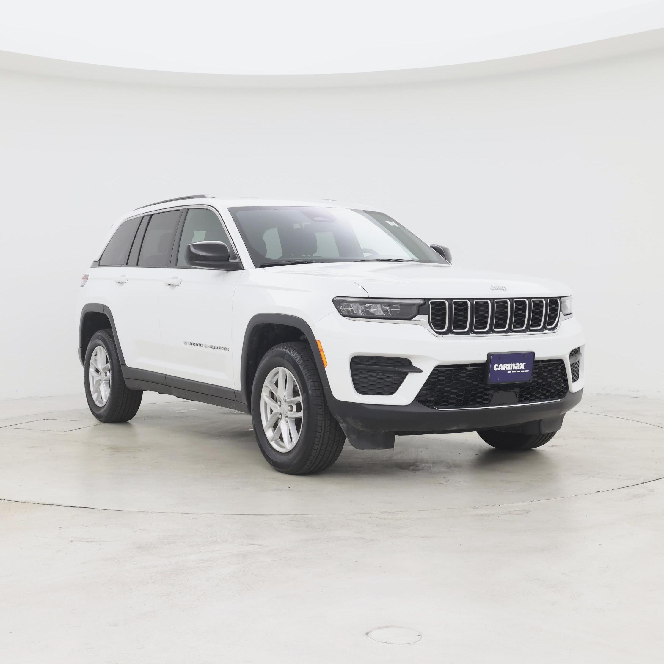 White 2025 Jeep Grand Cherokee SUV / Crossover 4X2 Automatic