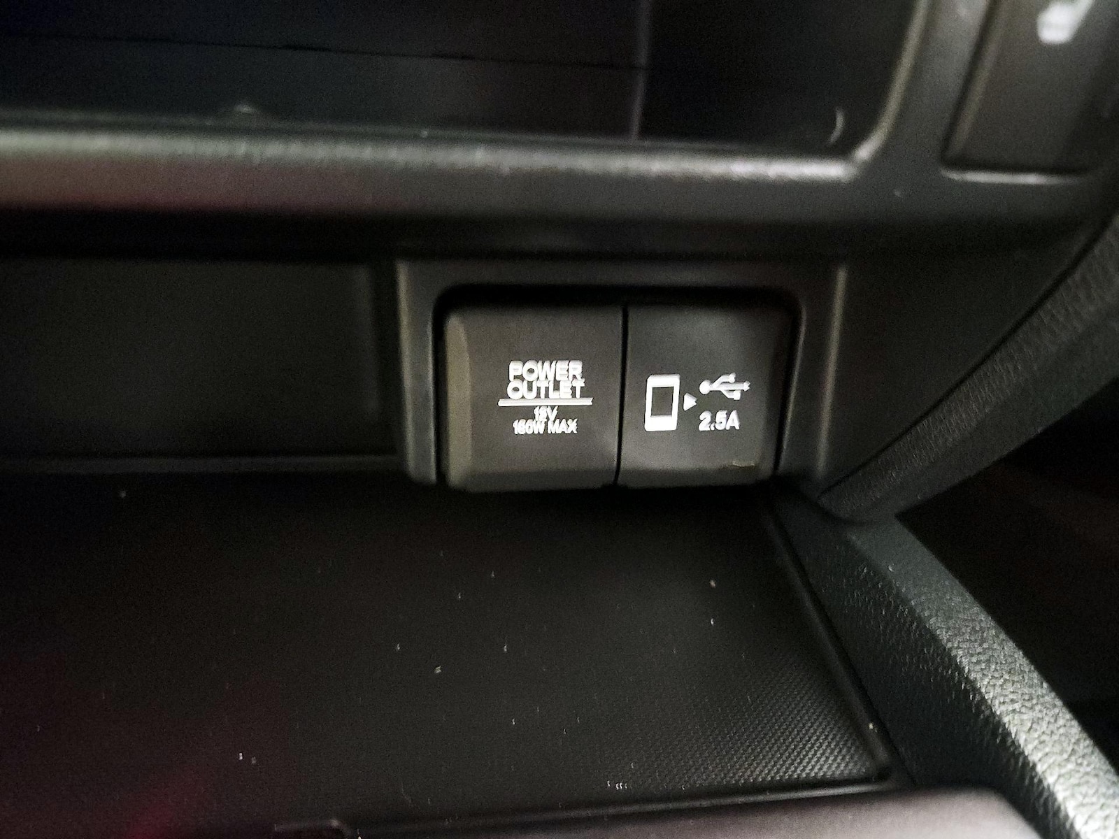 2022 Honda Pilot EX-L - Photo 19