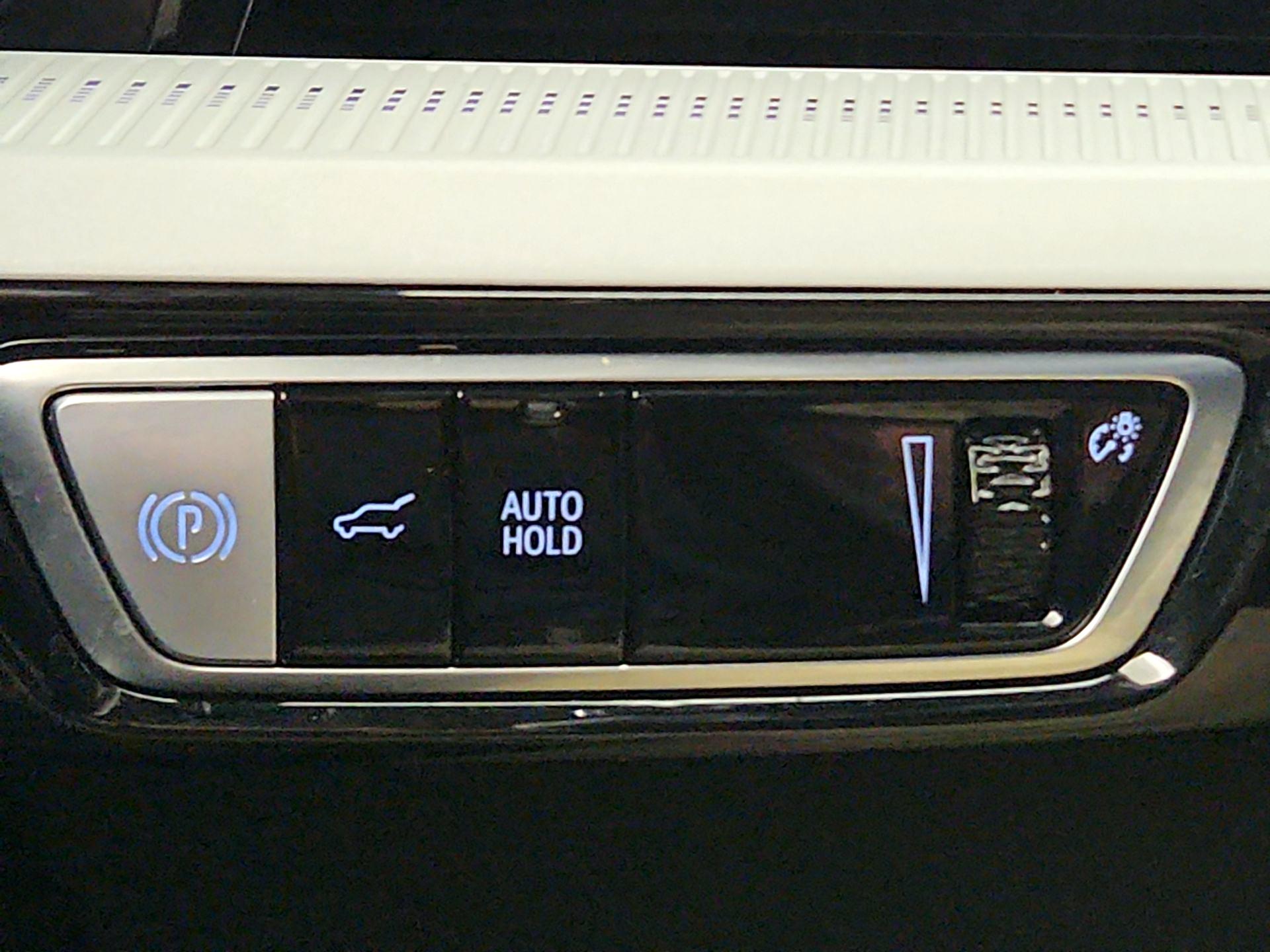 Thumbnail: 2025 Cadillac Optiq - 13