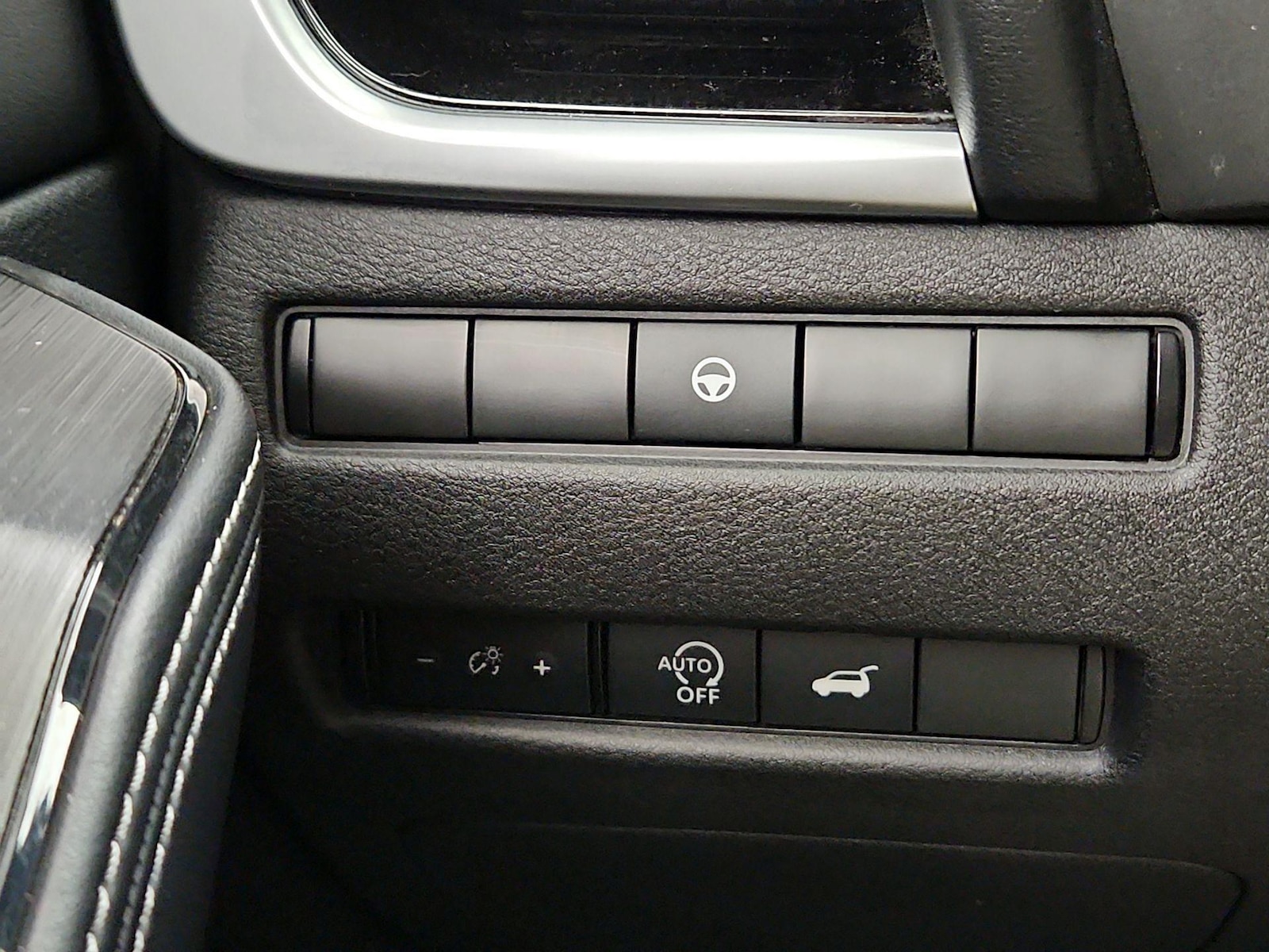 2024 Nissan Rogue SL - Photo 14