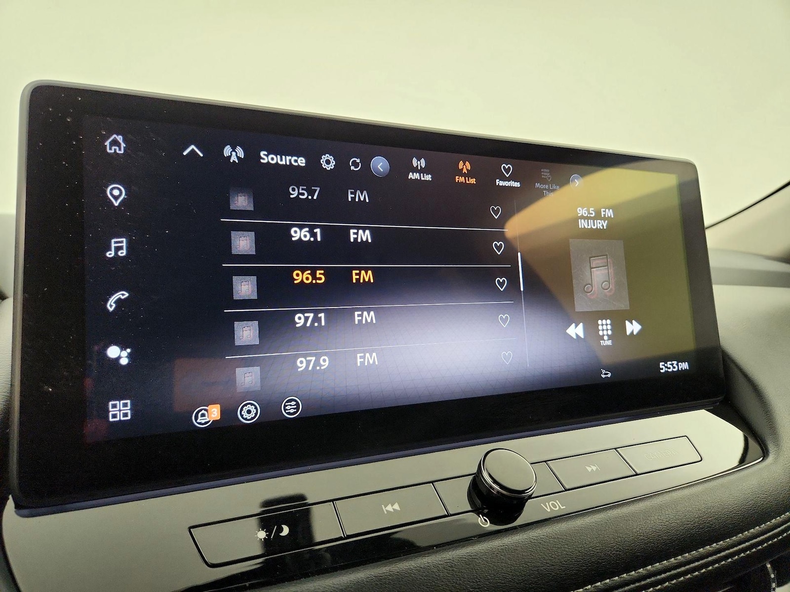 2024 Nissan Rogue SL - Photo 17