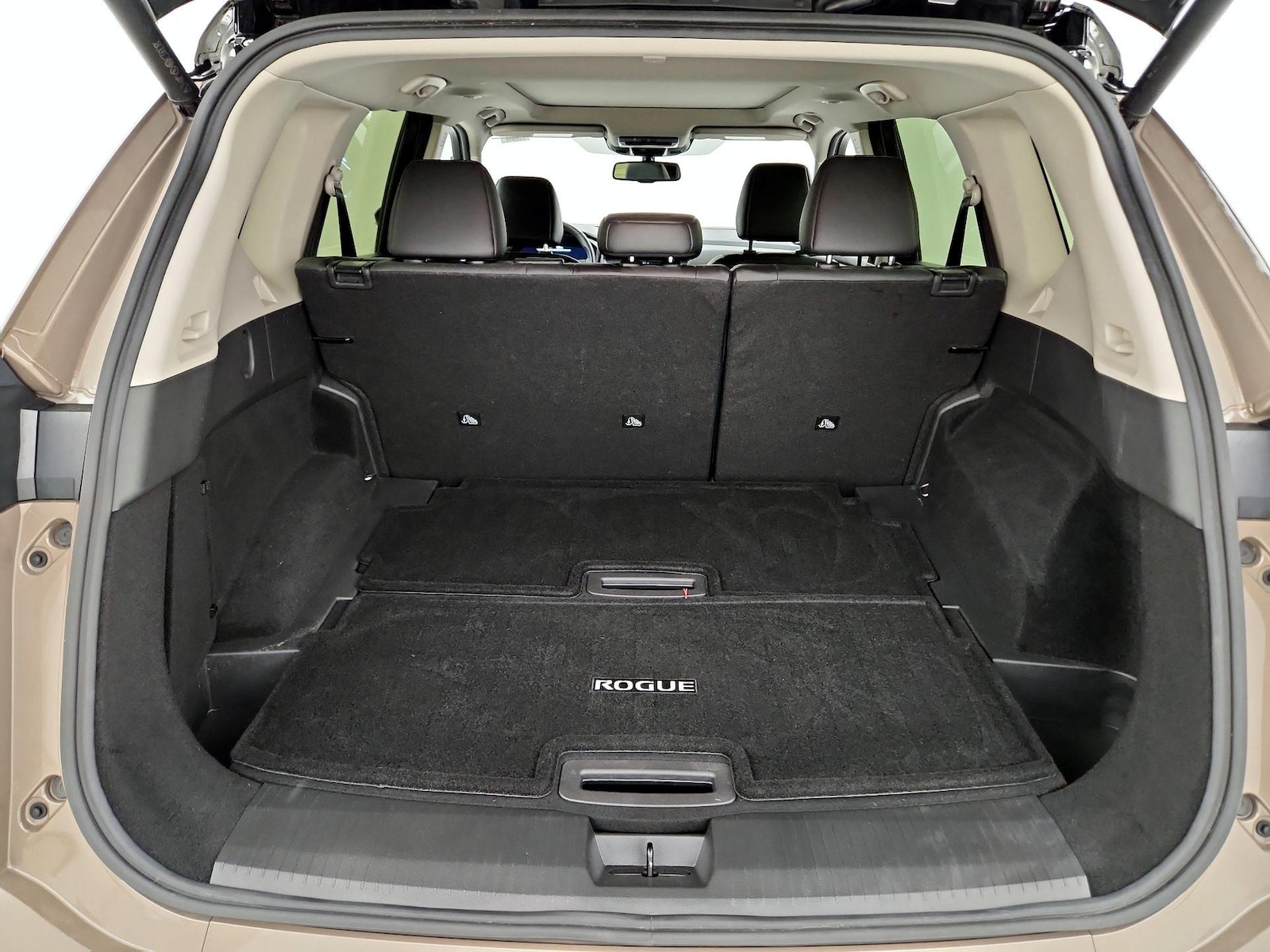 2024 Nissan Rogue SL - Photo 23
