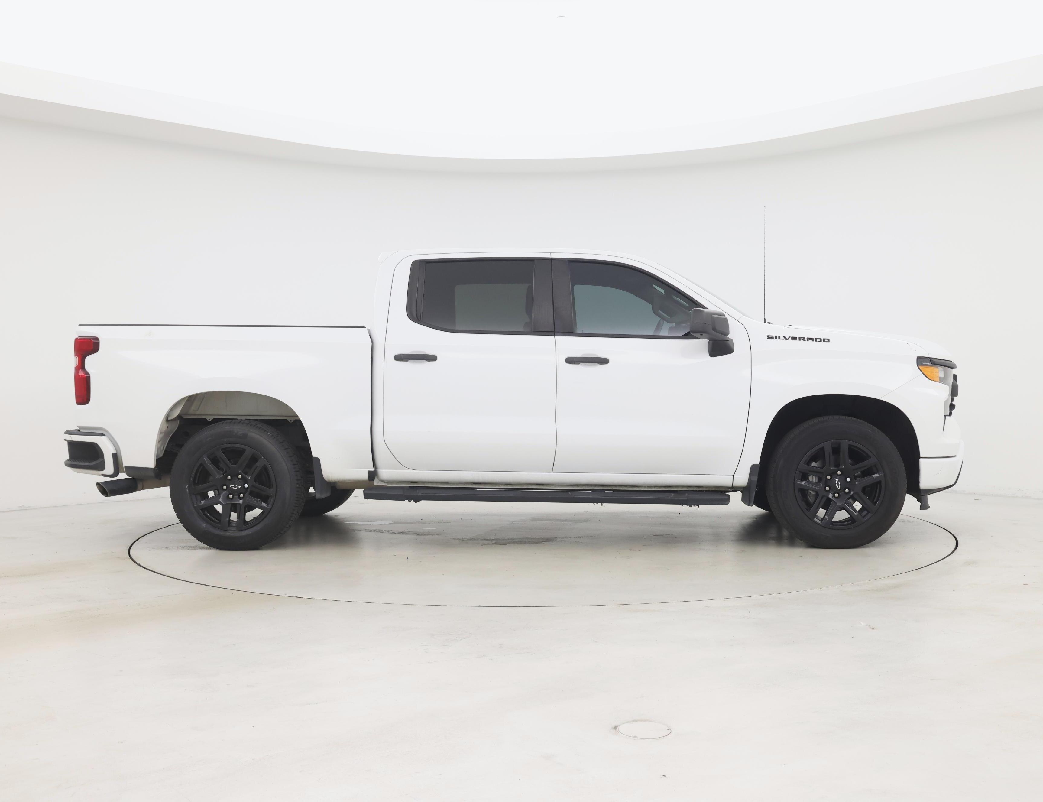 Thumbnail: 2022 Chevrolet Silverado 1500 - 7