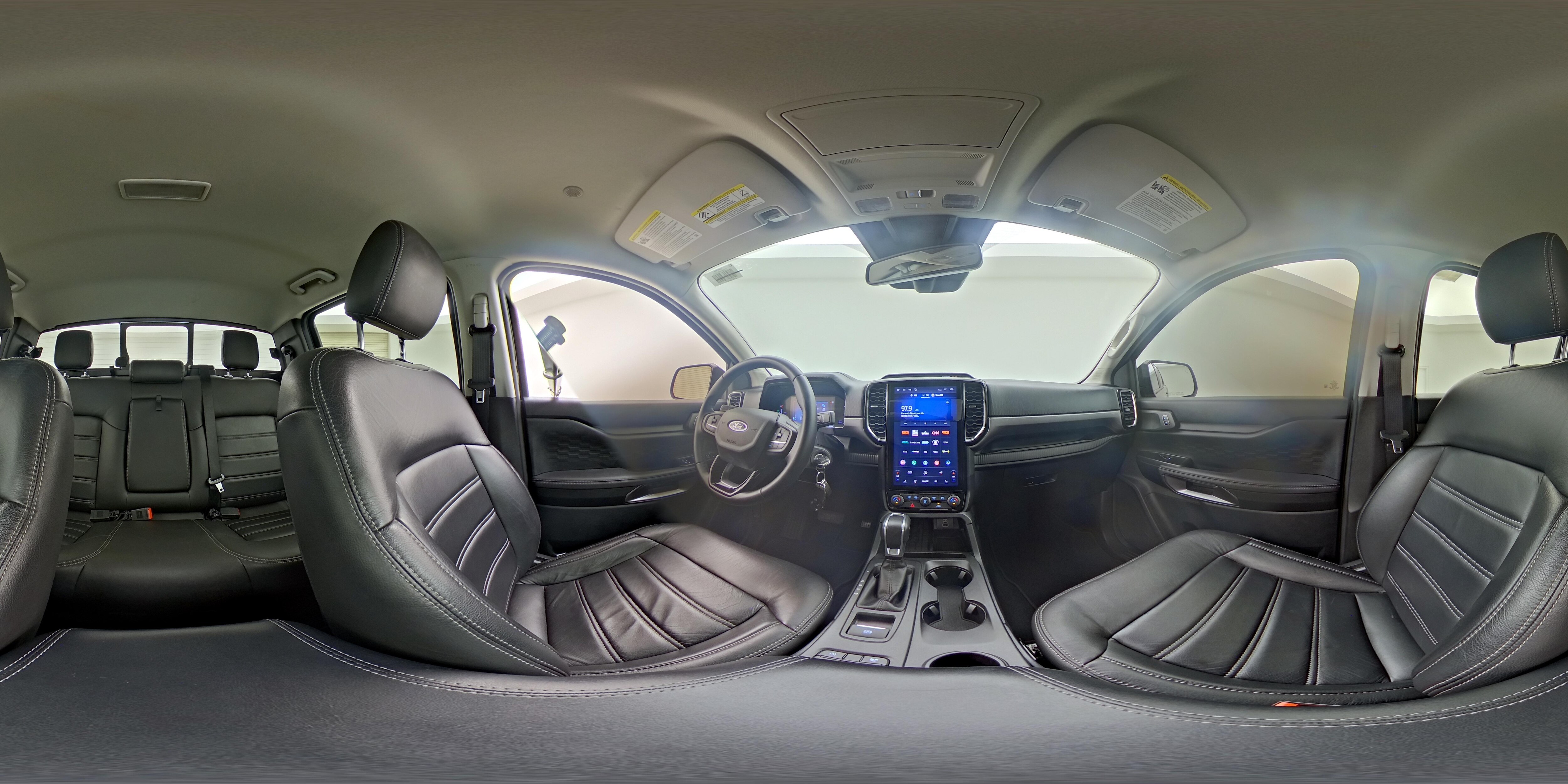 2024 Ford Ranger XLT - Photo 25
