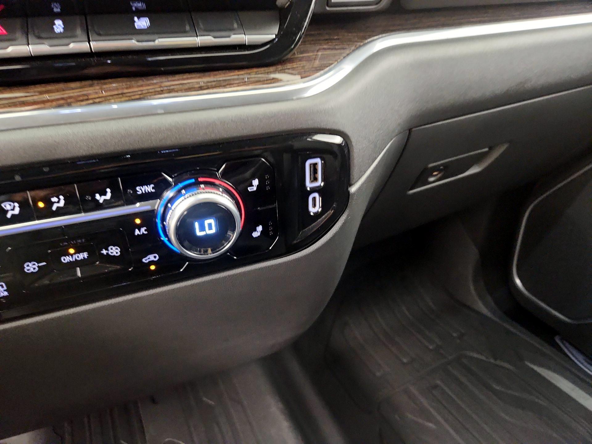 Thumbnail: 2022 GMC Sierra 1500 - 16