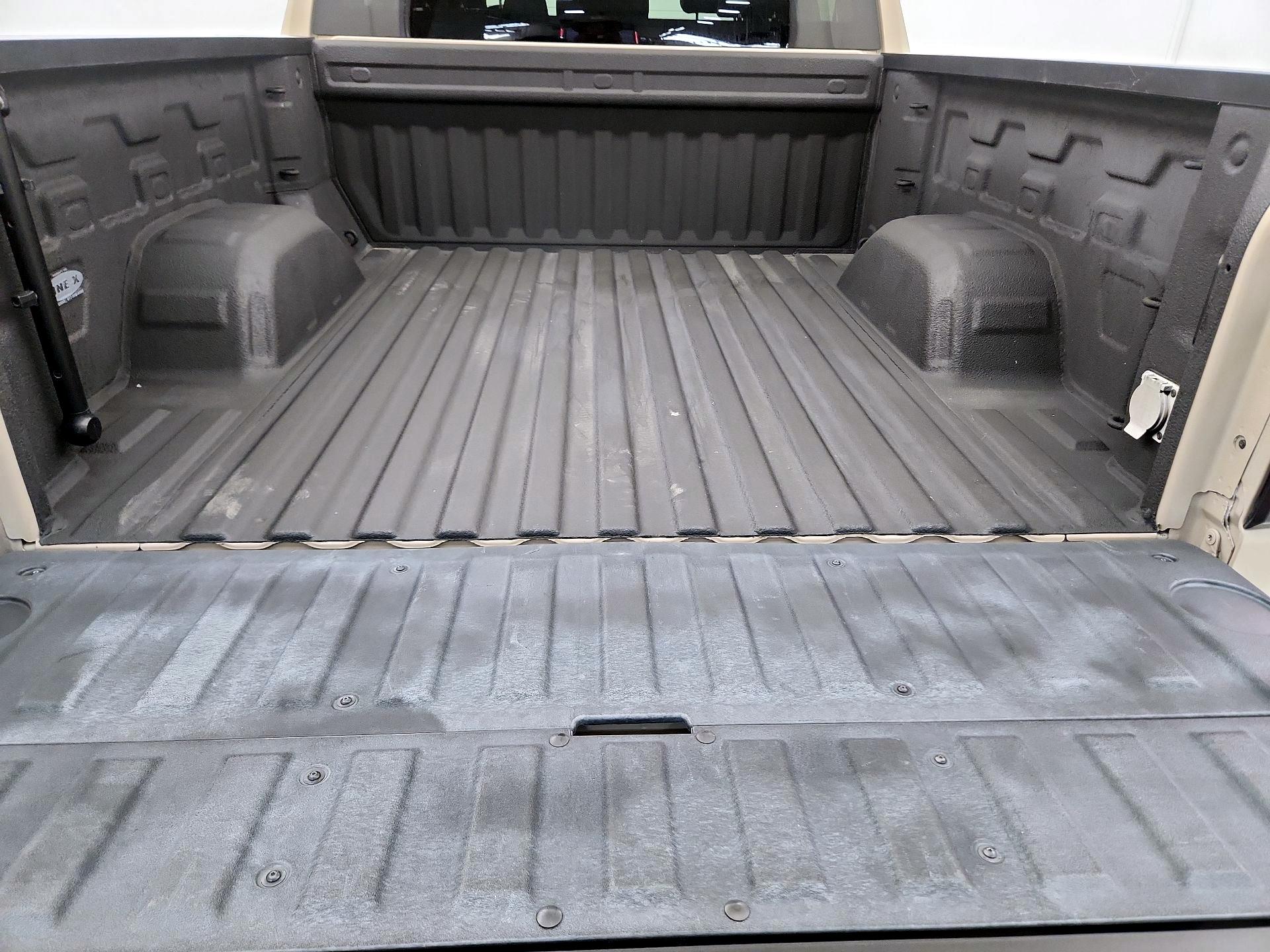 Thumbnail: 2022 GMC Sierra 1500 - 18