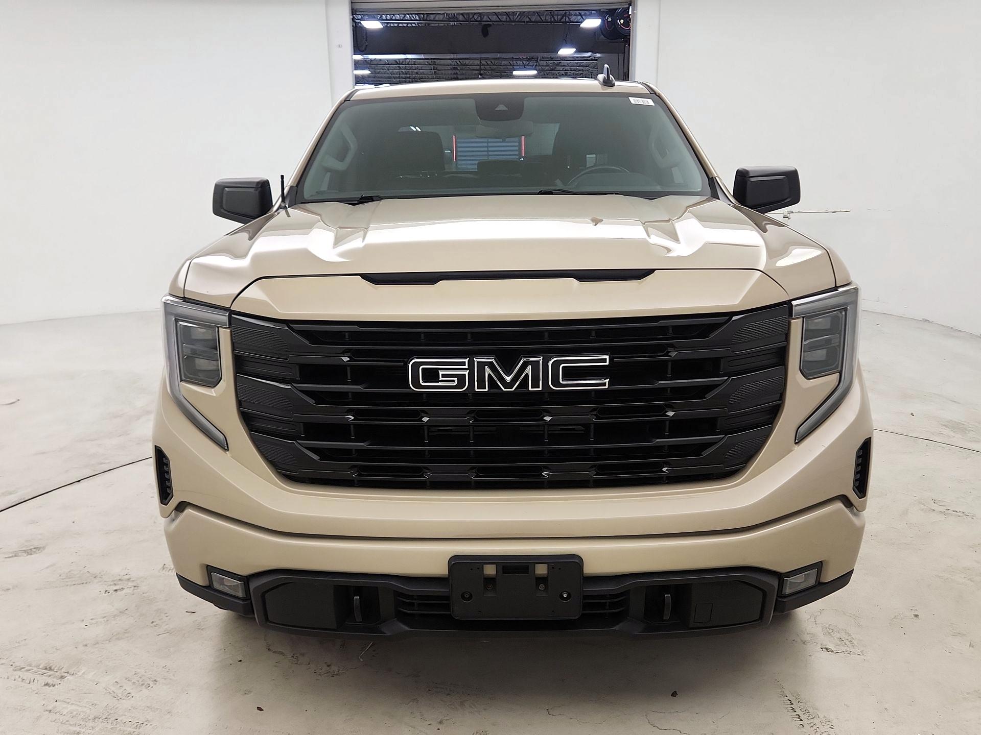 Thumbnail: 2022 GMC Sierra 1500 - 2