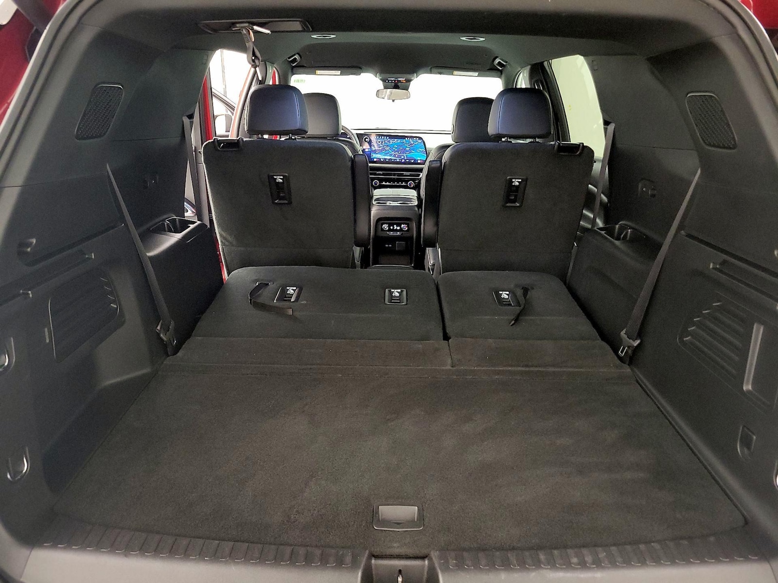 2025 Chevrolet Traverse LT - Photo 24