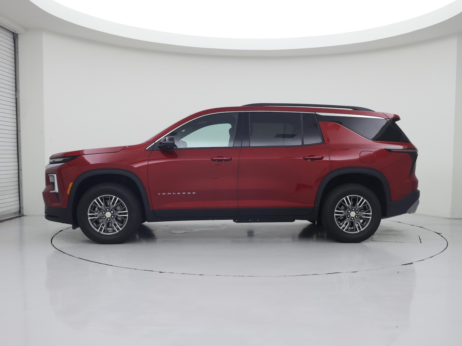 2025 Chevrolet Traverse LT - Photo 4