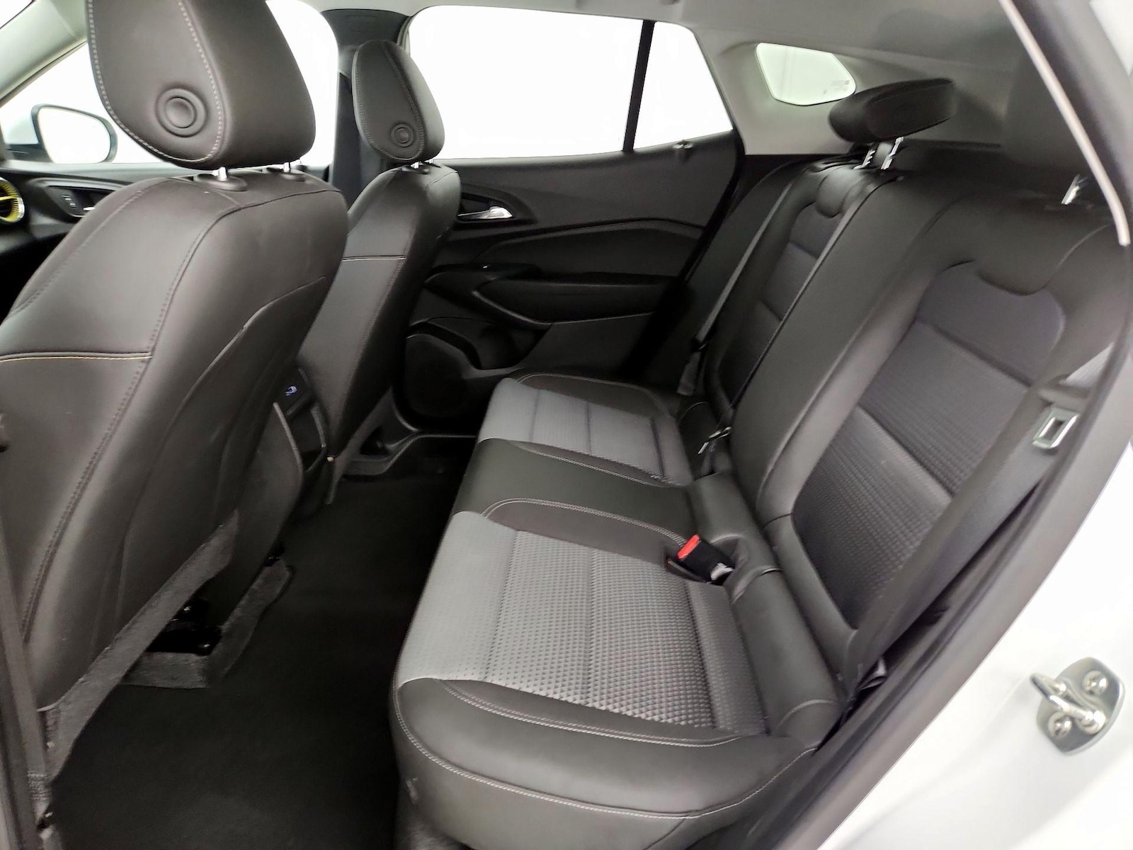 2024 Chevrolet Trax LT - Photo 20