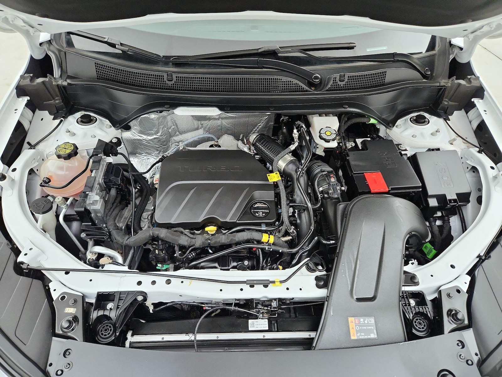 2024 Chevrolet Trax LT - Photo 22