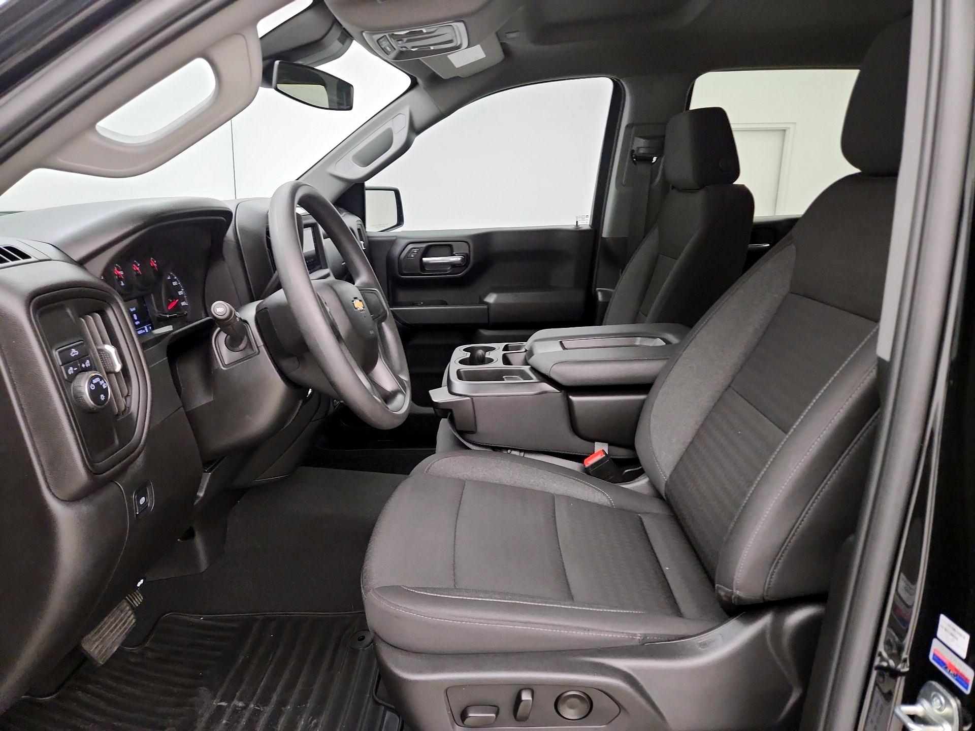 Thumbnail: 2025 Chevrolet Silverado 1500 - 11