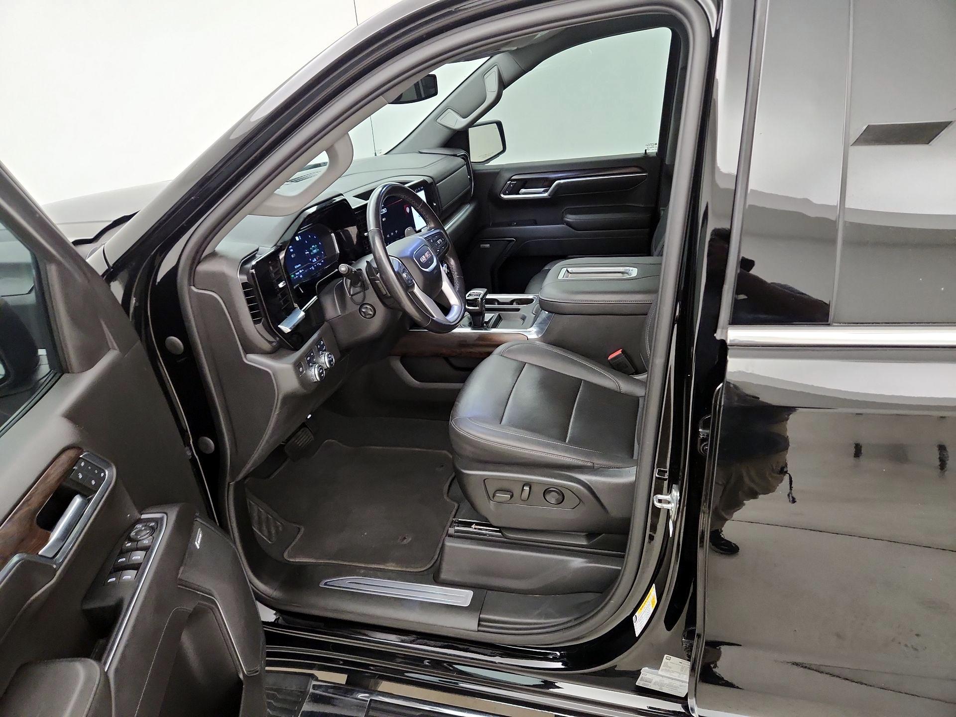 Thumbnail: 2022 GMC Sierra 1500 - 11