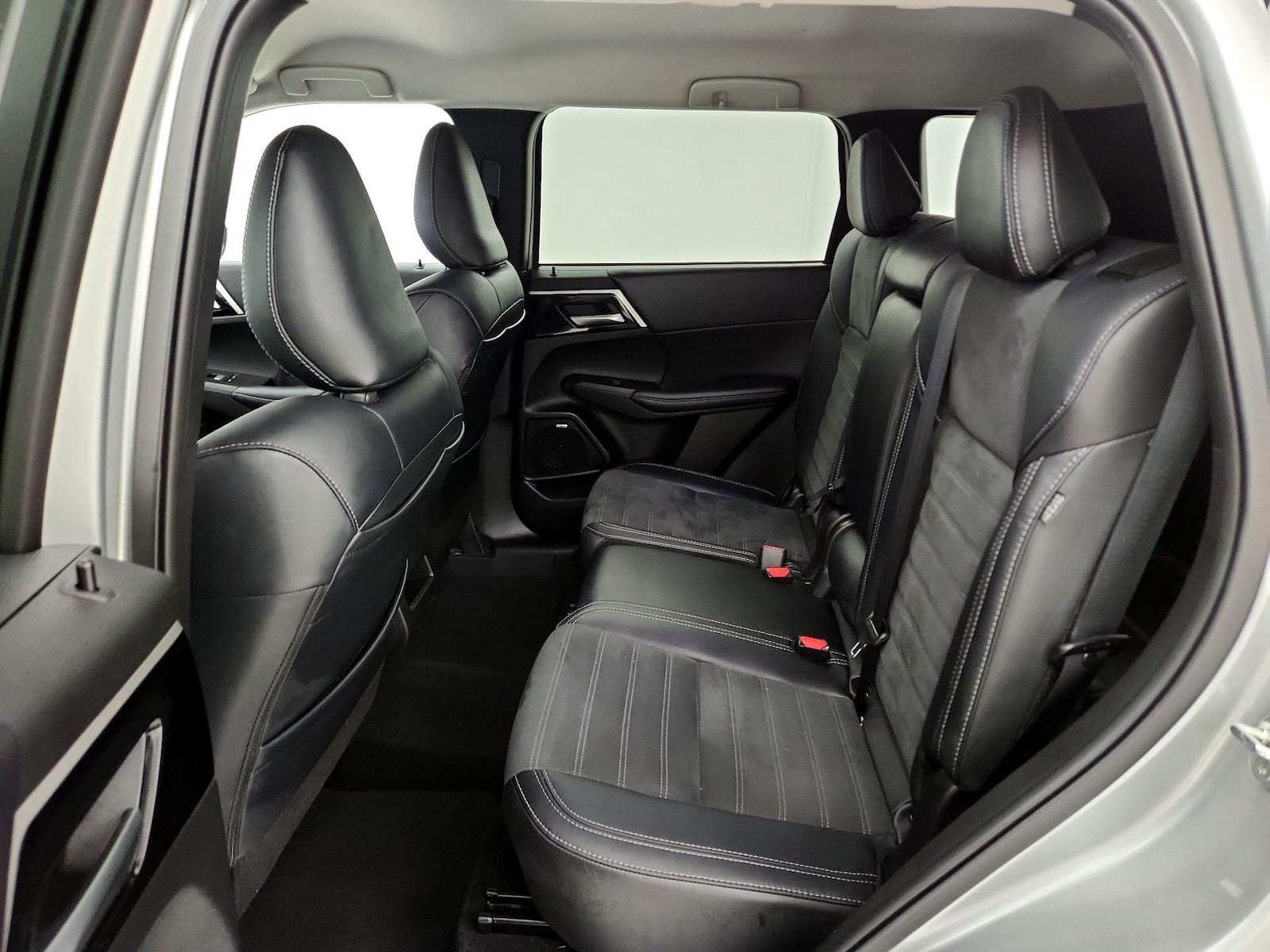 2025 Mitsubishi Outlander Trail Edition - Photo 21