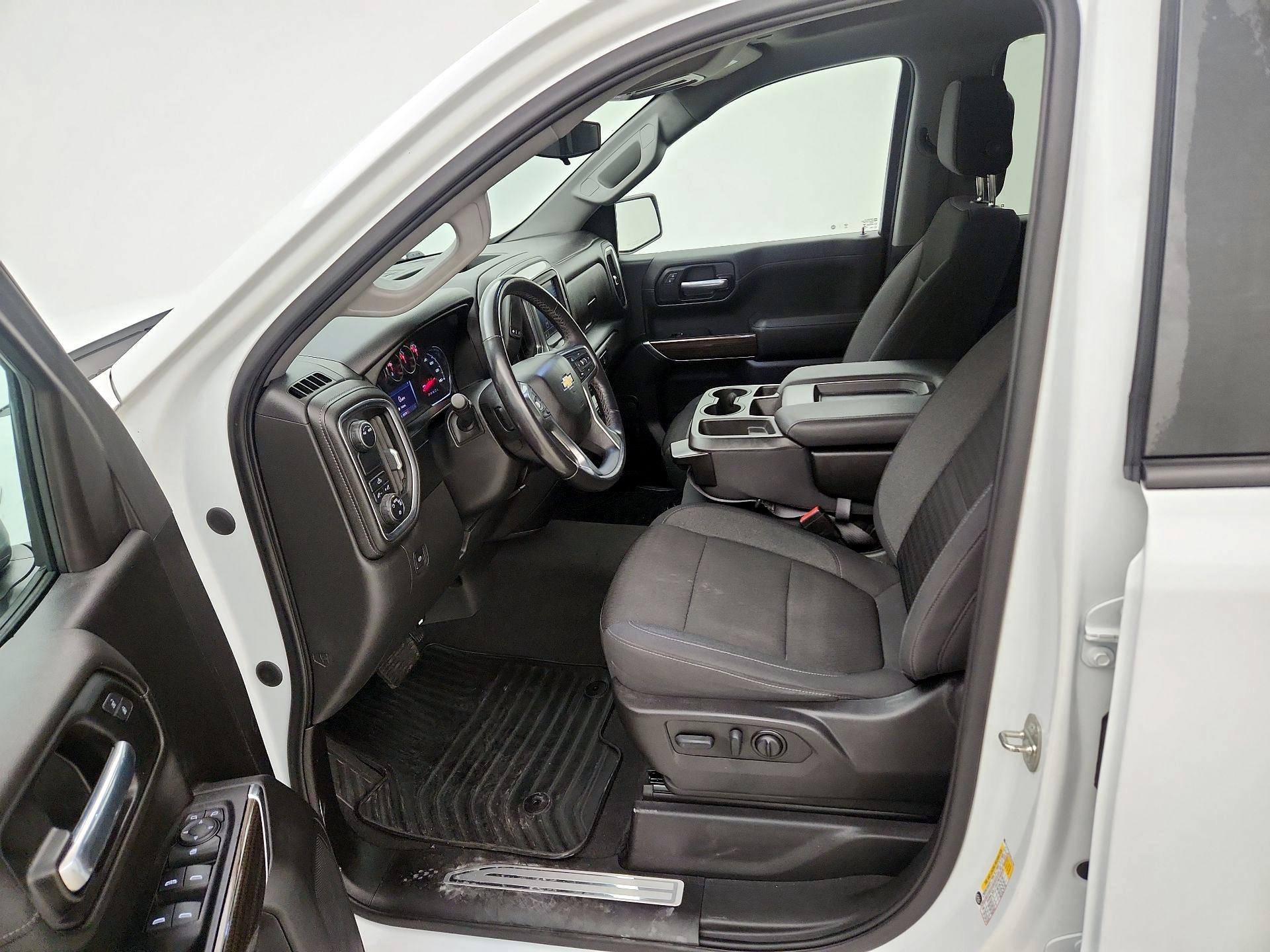 Thumbnail: 2021 Chevrolet Silverado 1500 - 11