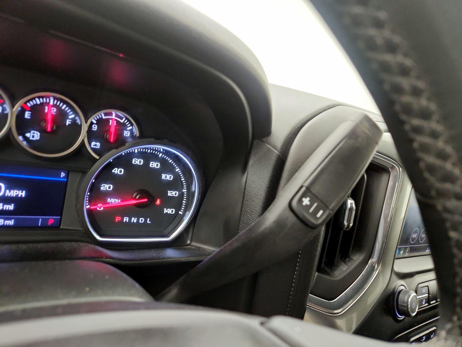 Thumbnail: 2021 Chevrolet Silverado 1500 - 17