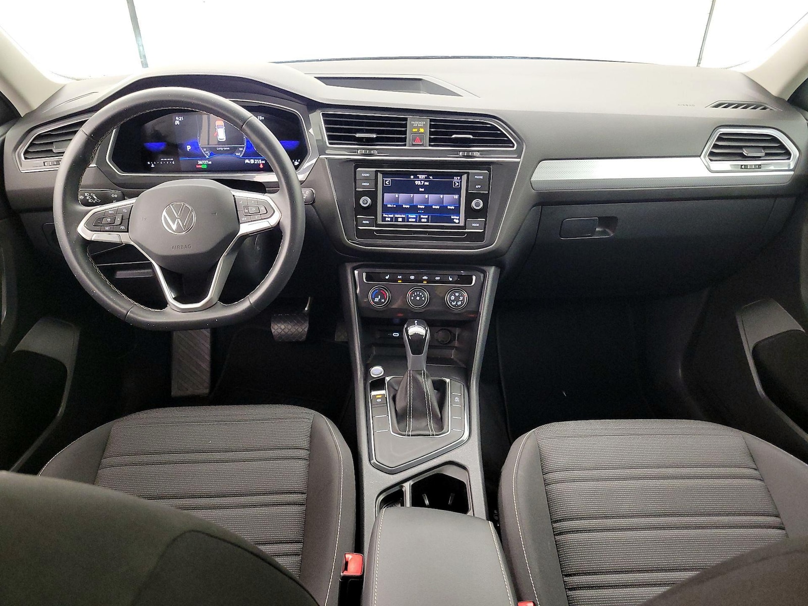 2023 Volkswagen Tiguan S - Photo 10