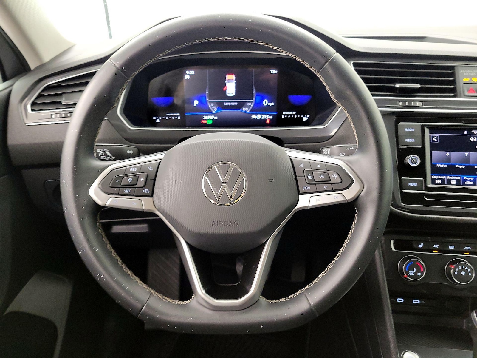 2023 Volkswagen Tiguan S - Photo 11