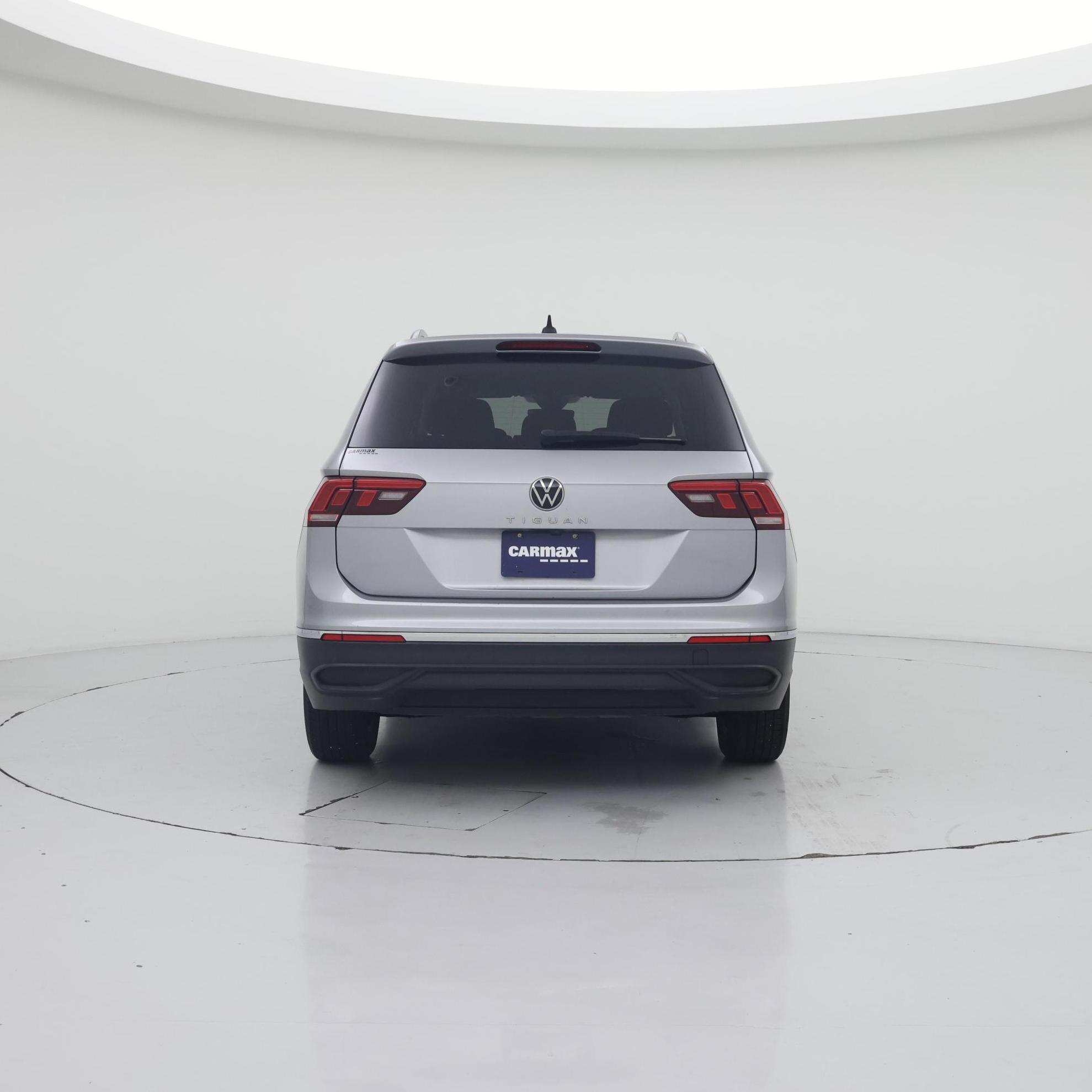 Thumbnail: 2023 Volkswagen Tiguan - 6