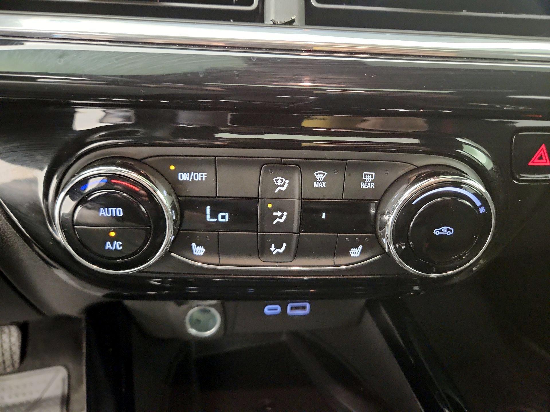 Thumbnail: 2025 Chevrolet Trax - 16