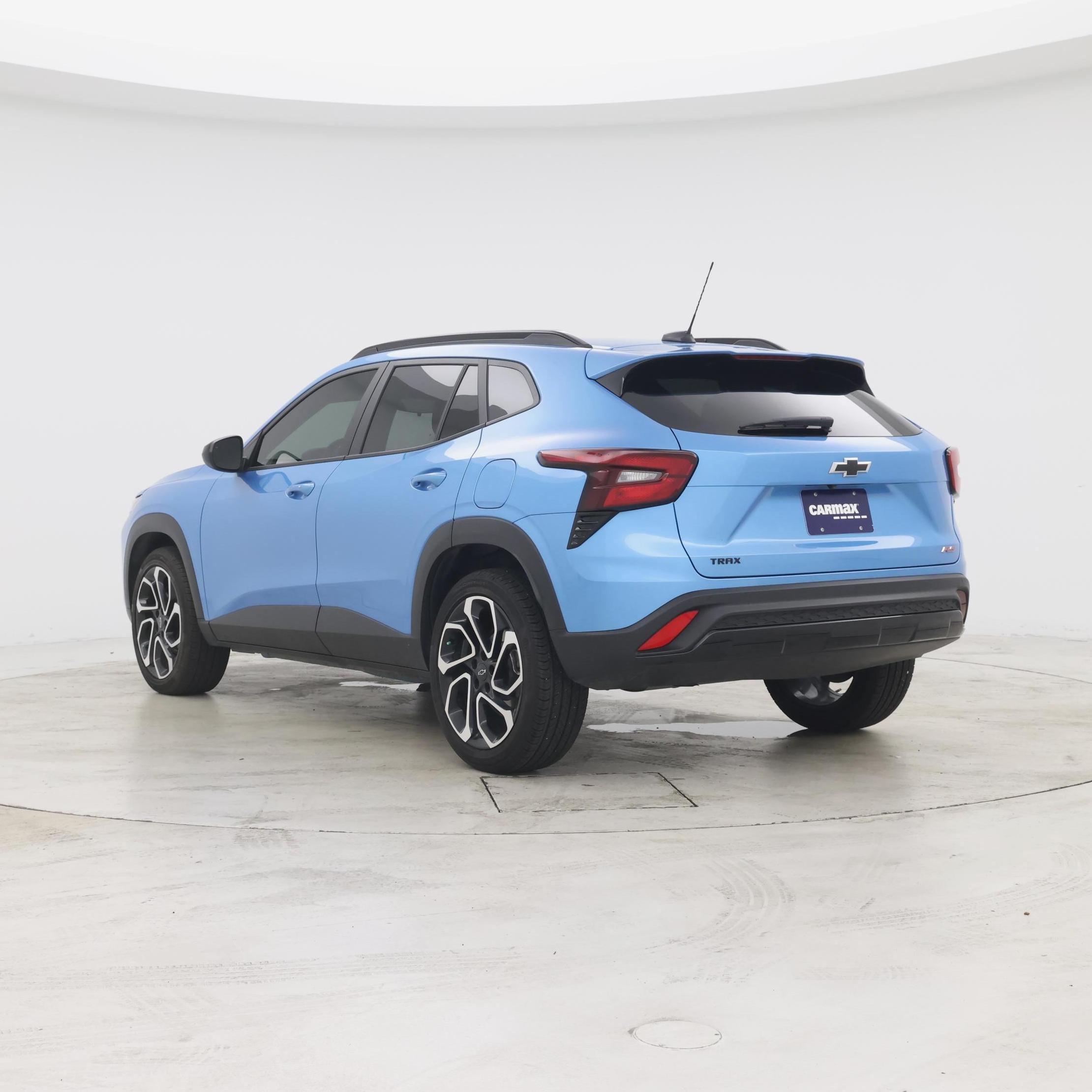 Thumbnail: 2025 Chevrolet Trax - 2