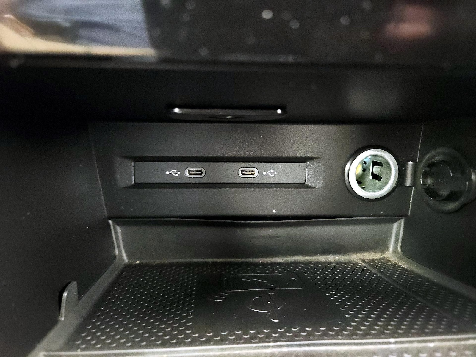 2024 Volkswagen Taos SE - Photo 19