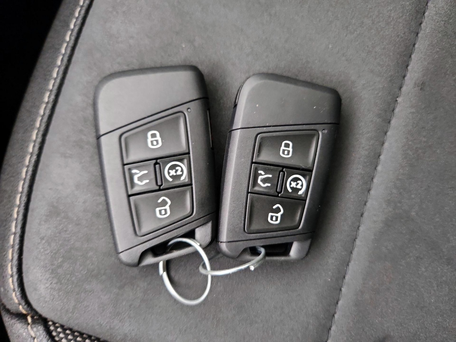 2024 Volkswagen Taos SE - Photo 23