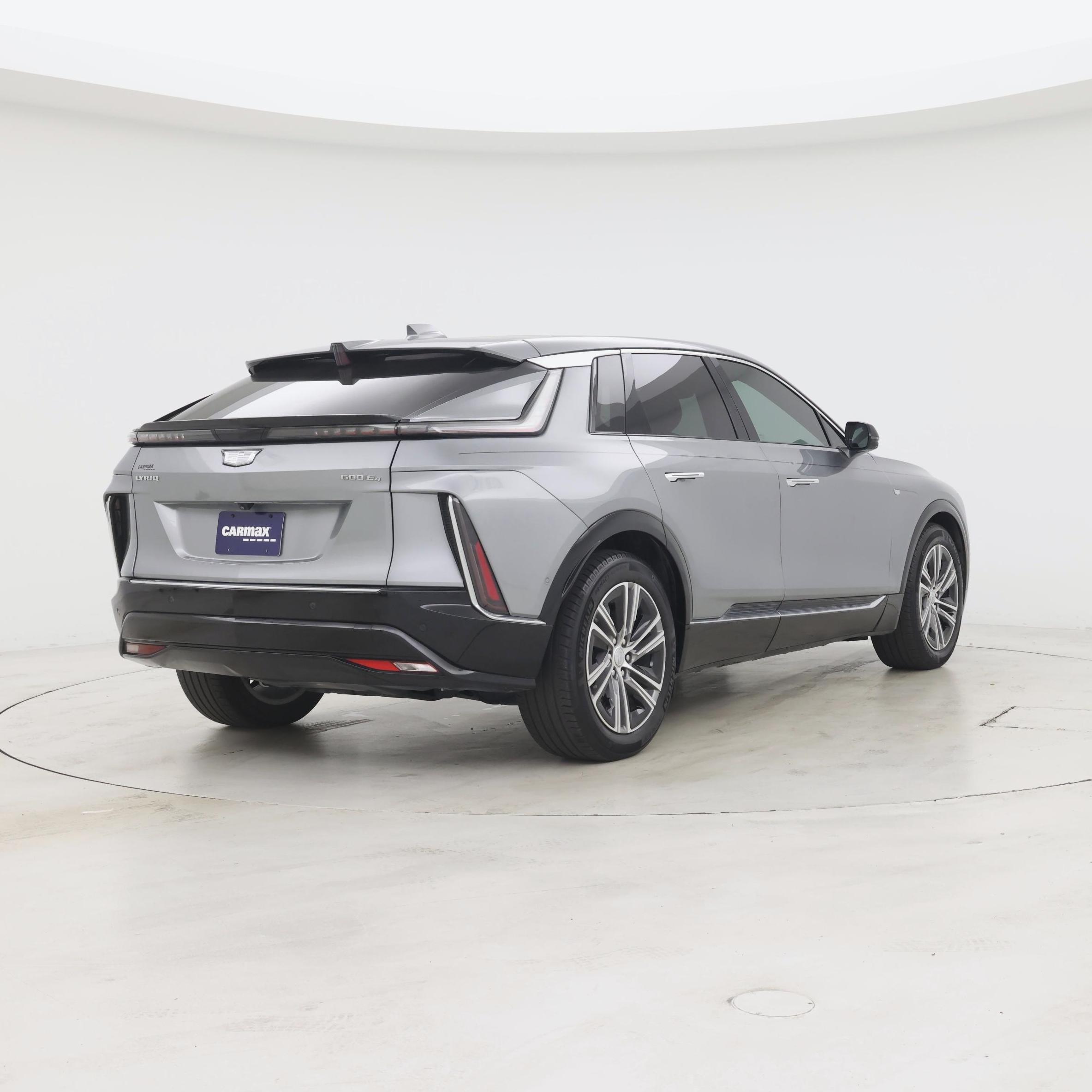 Thumbnail: 2024 Cadillac Lyriq - 8