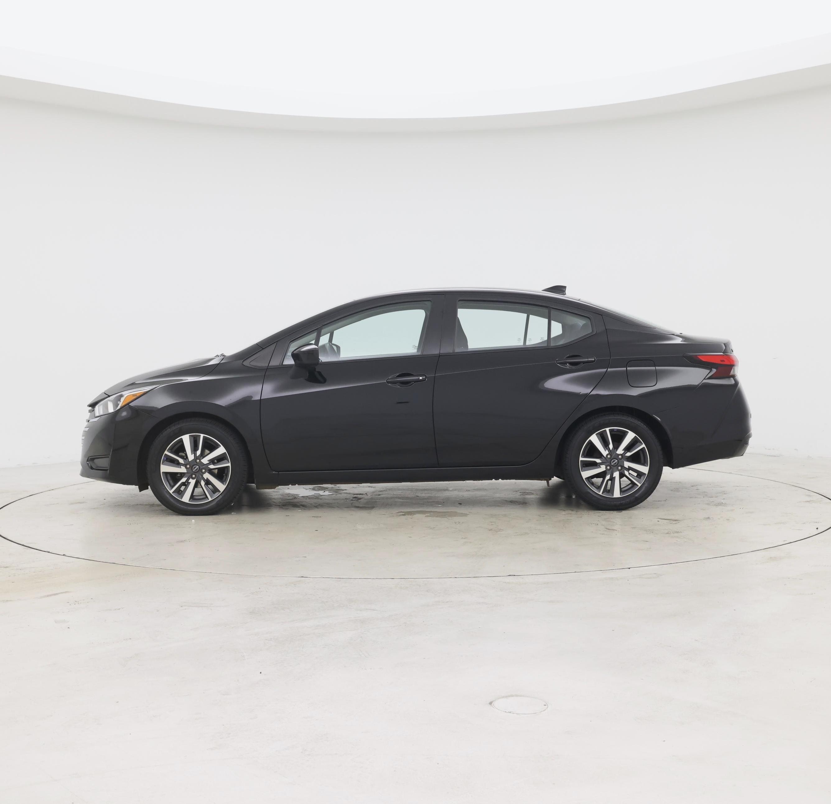 Thumbnail: 2023 Nissan Versa - 3