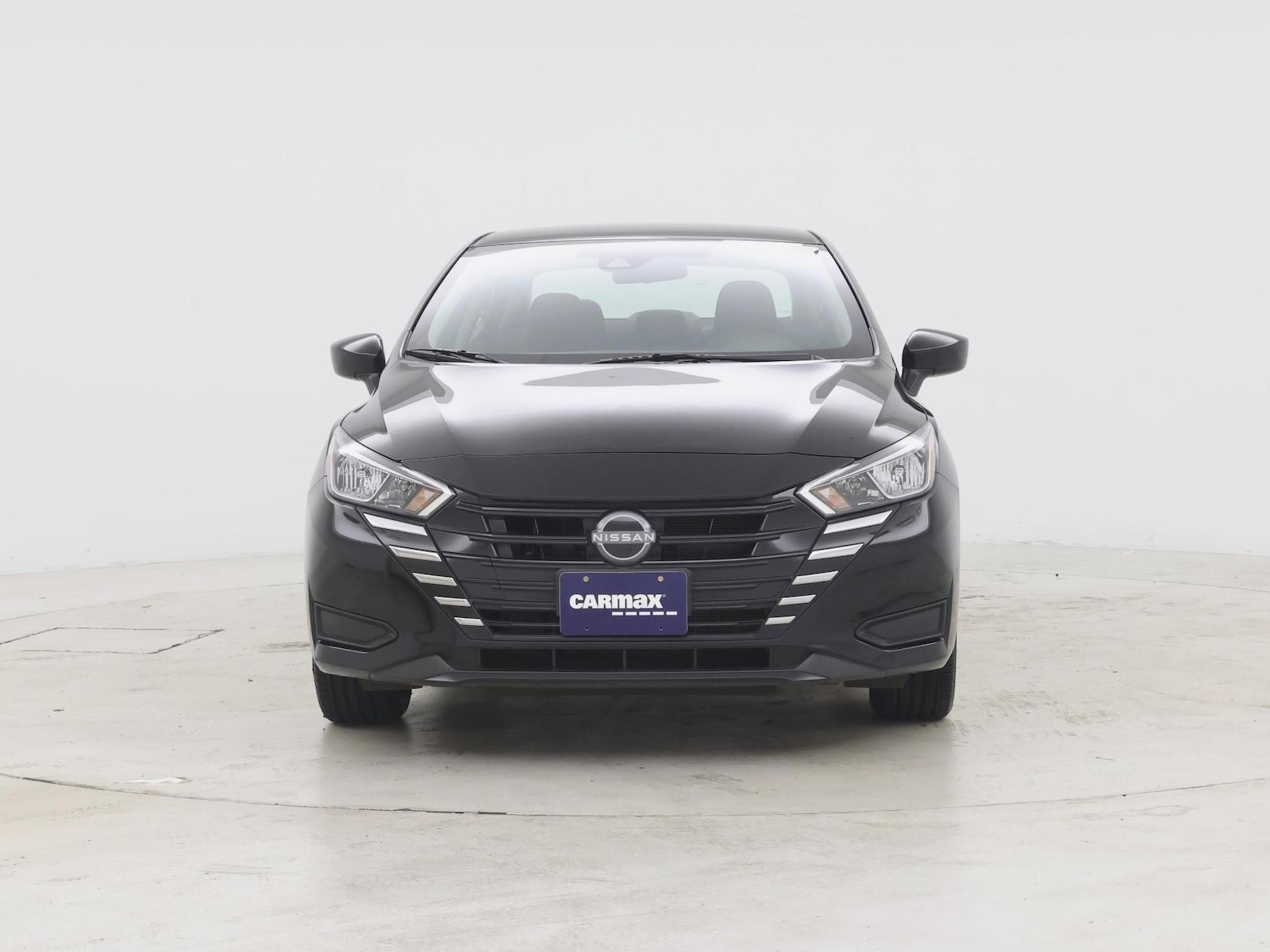 2023 Nissan Versa Sedan SV - Photo 6