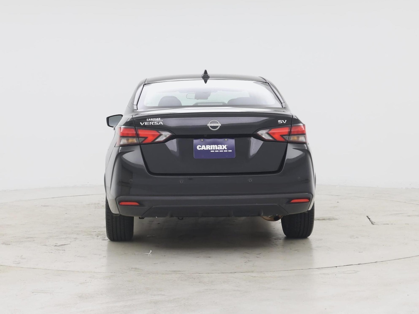 2023 Nissan Versa Sedan SV - Photo 7