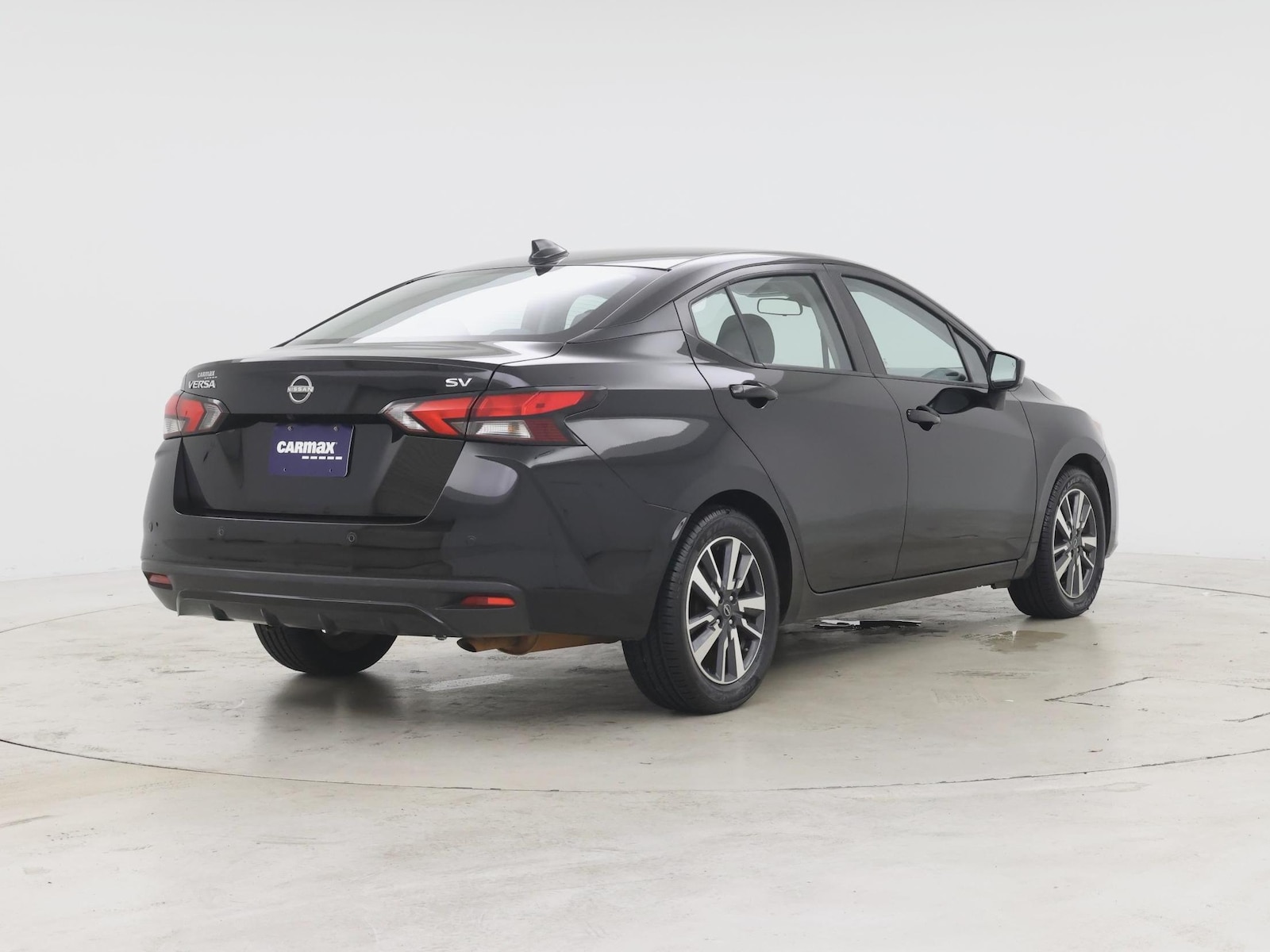 2023 Nissan Versa Sedan SV - Photo 9