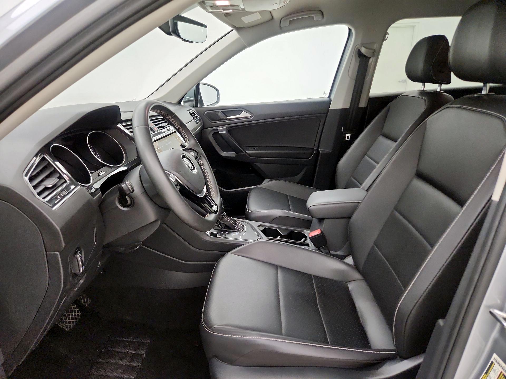 Thumbnail: 2021 Volkswagen Tiguan - 11