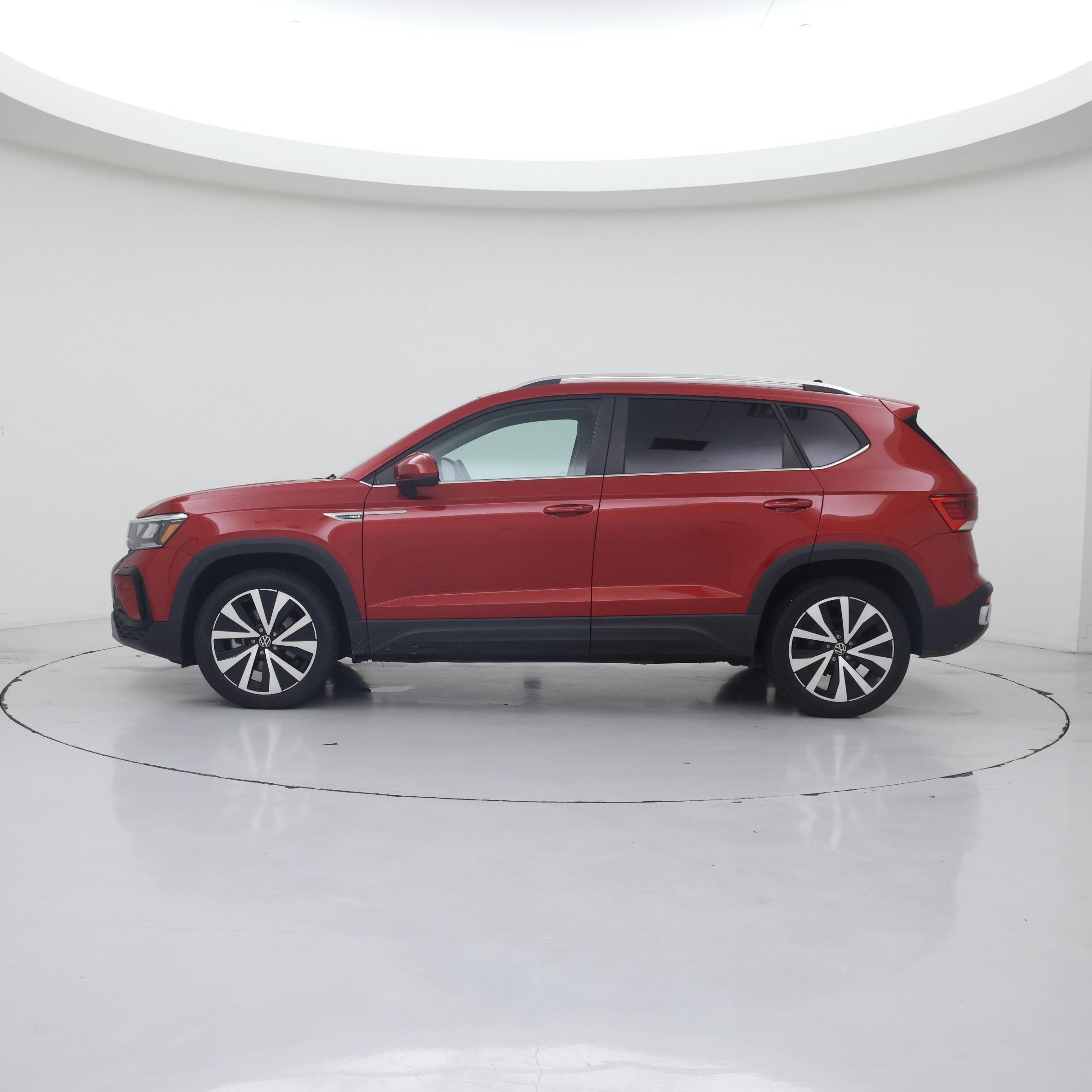 Thumbnail: 2023 Volkswagen Taos - 3