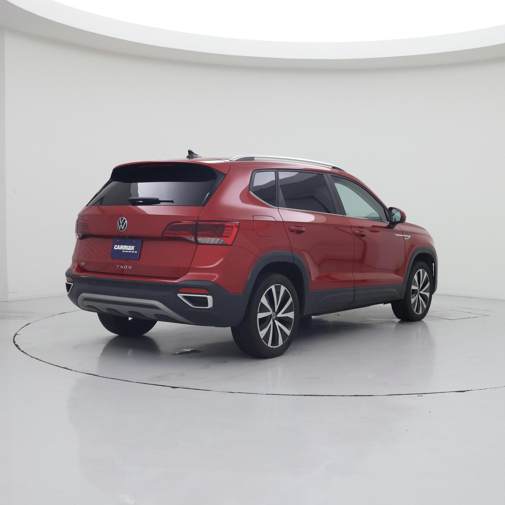 Thumbnail: 2023 Volkswagen Taos - 8