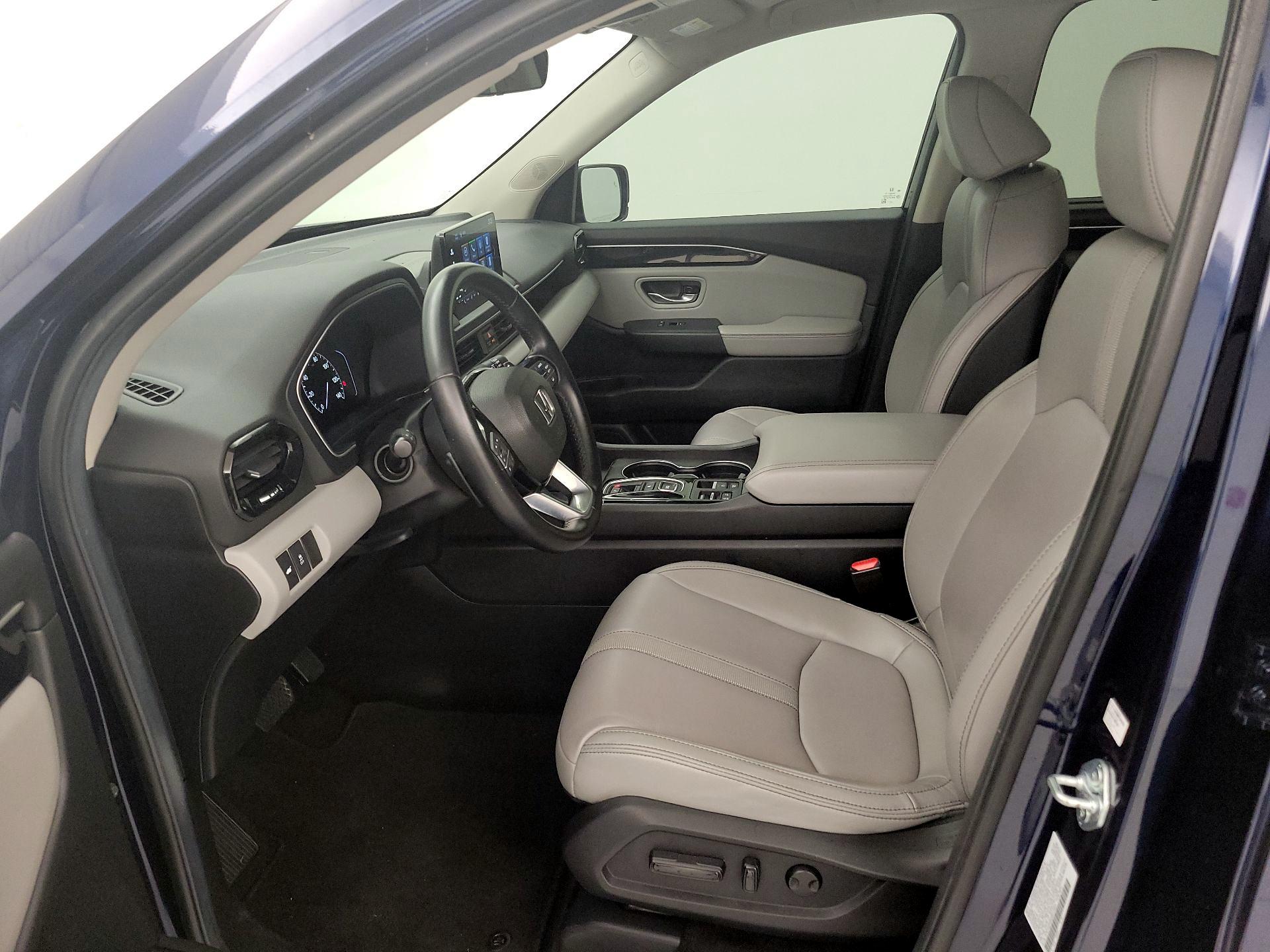 Thumbnail: 2025 Honda Pilot - 11