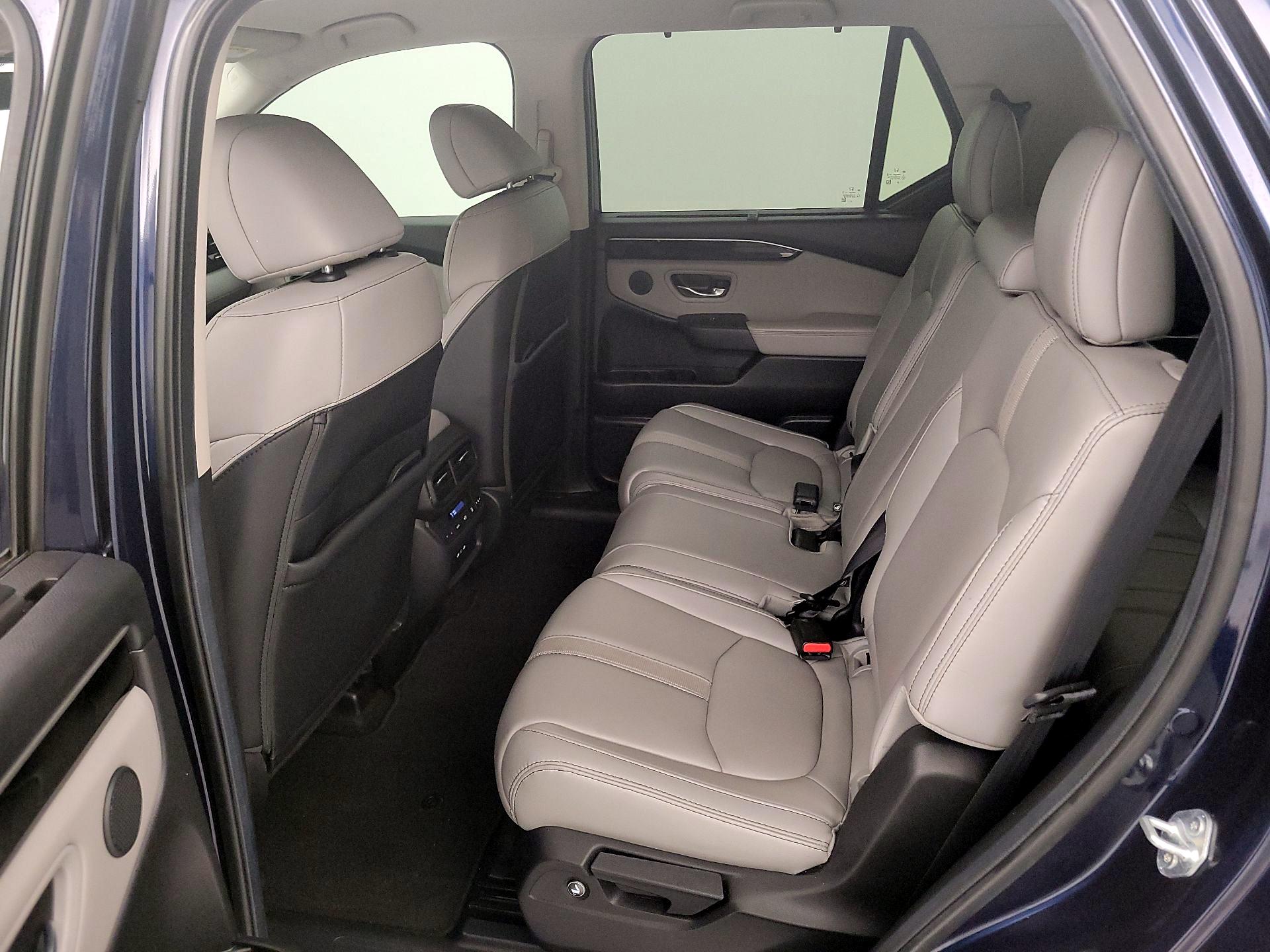Thumbnail: 2025 Honda Pilot - 19