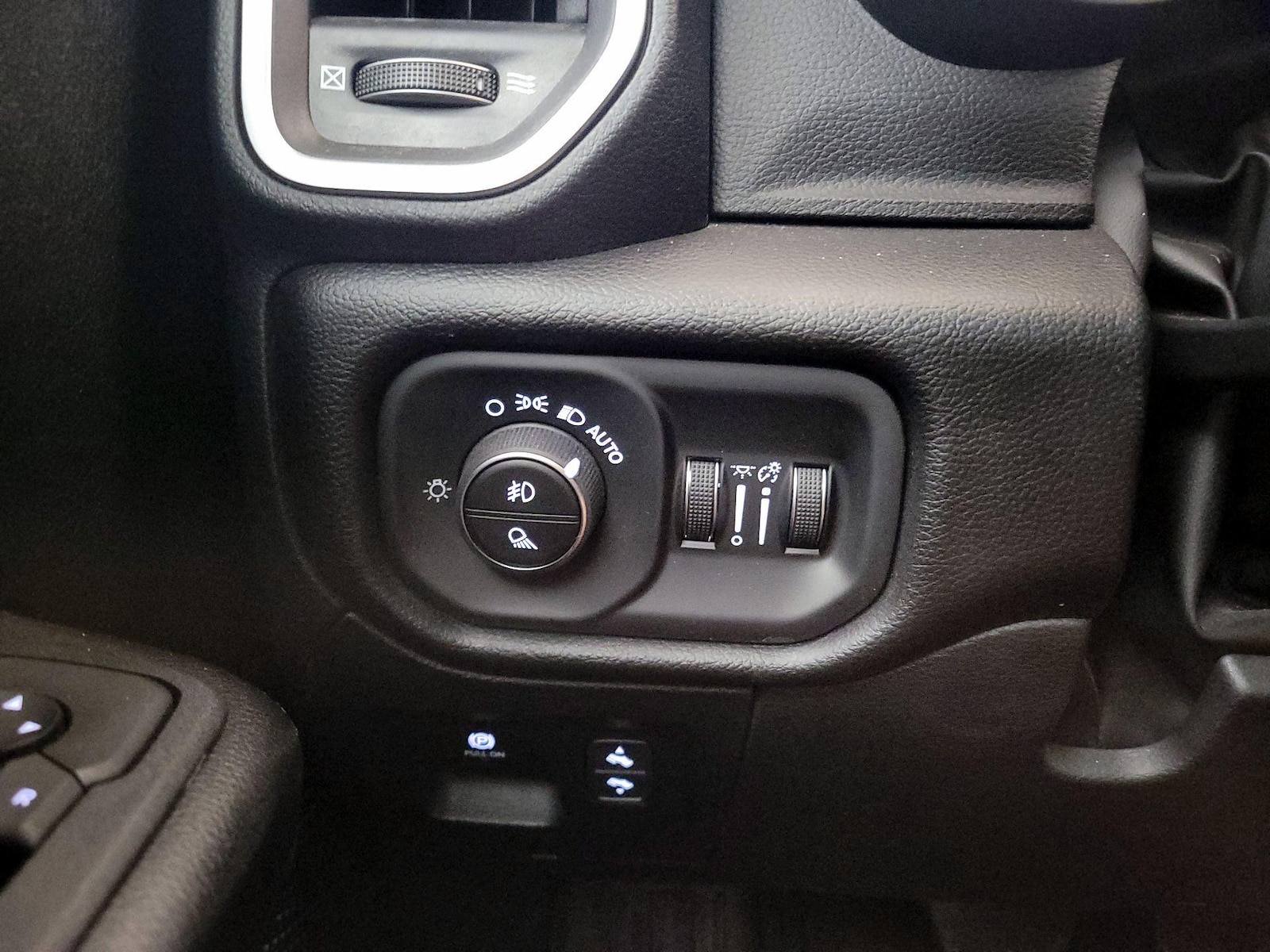 2025 RAM Ram 1500 Pickup Big Horn/Lone Star - Photo 14