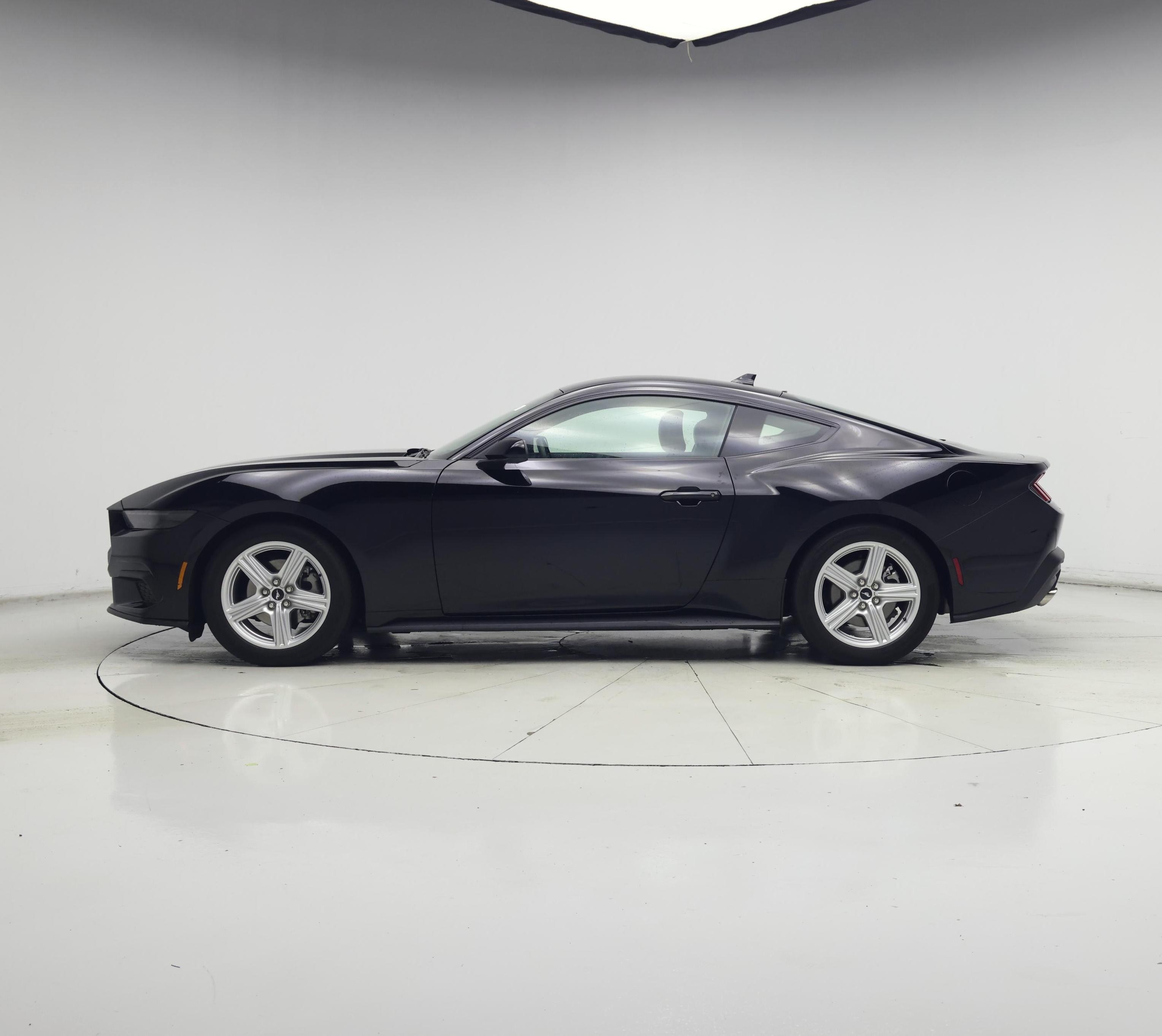 Thumbnail: 2026 Ford Mustang - 3