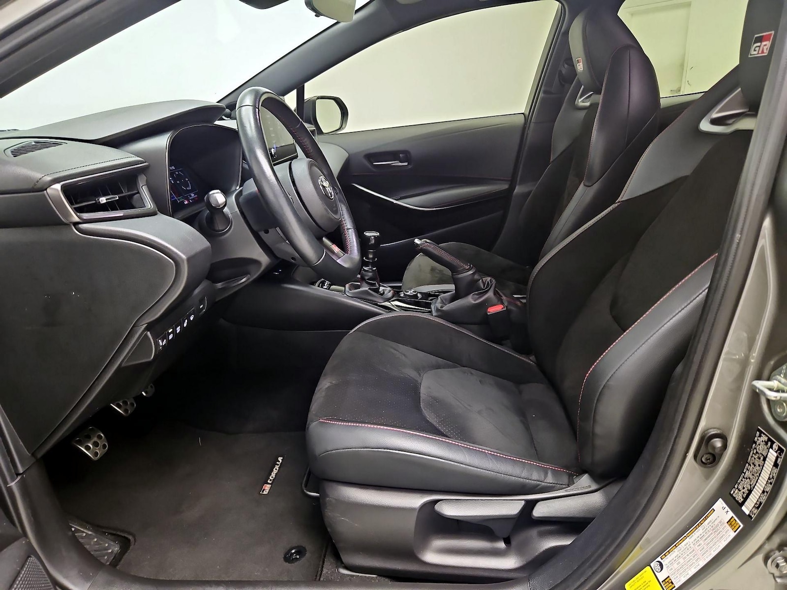 2023 Toyota GR Corolla Circuit Edition - Photo 12